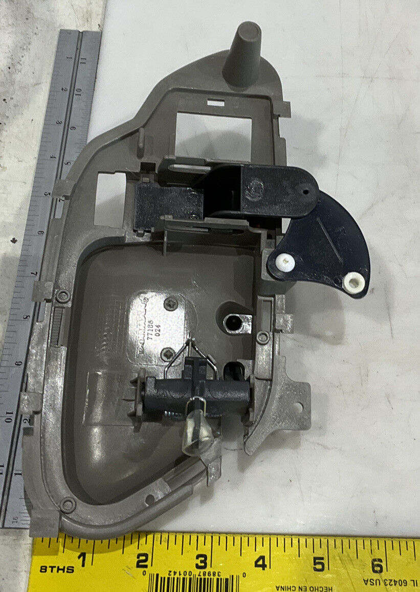 DORMAN 77186 INTERIOR DOOR HANDLE RIGHT 476