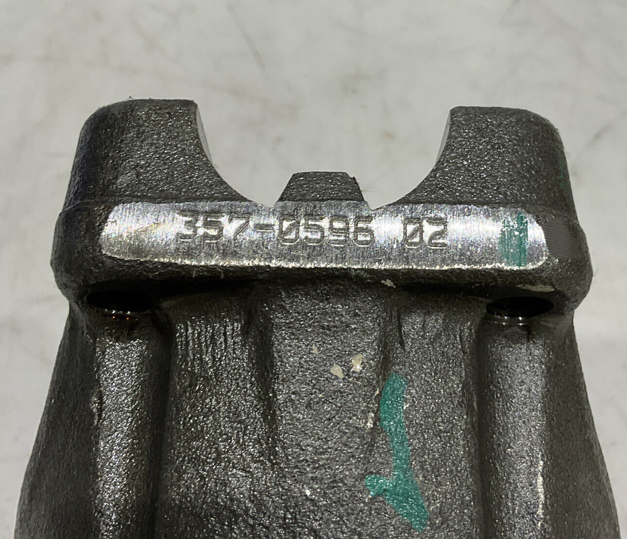 CATERPILLAR OEM 357-0596 YOKE 476