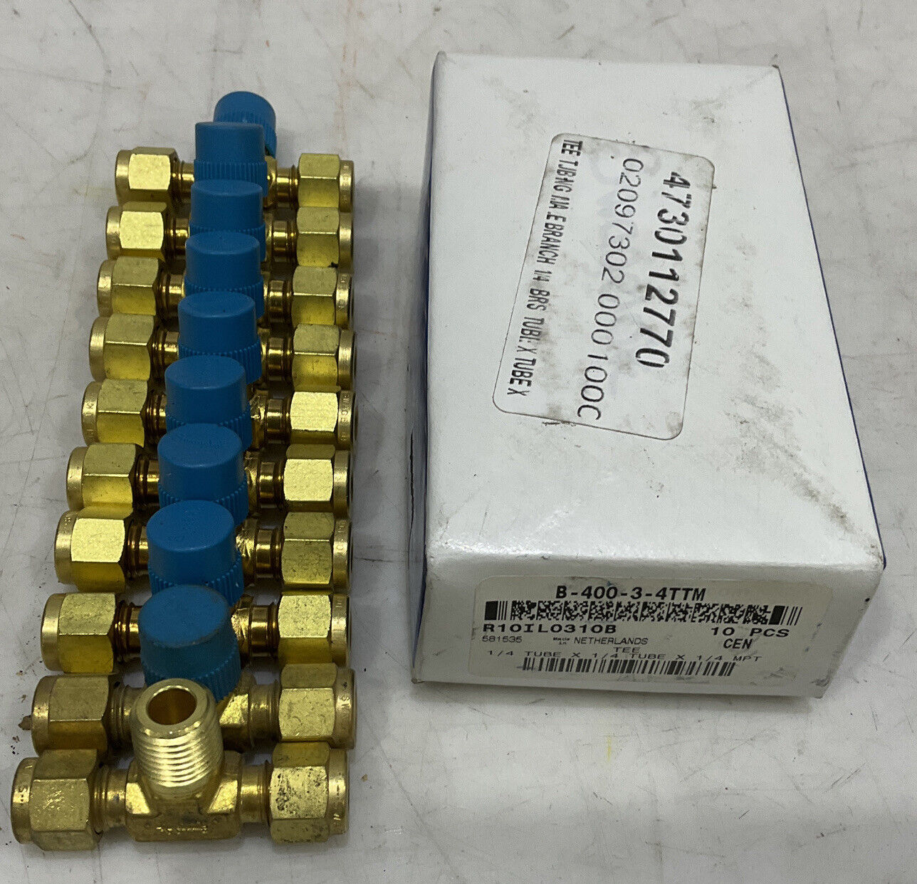 SWAGELOK B-400-3-4TTM MALE TEE LOT OF 10 476