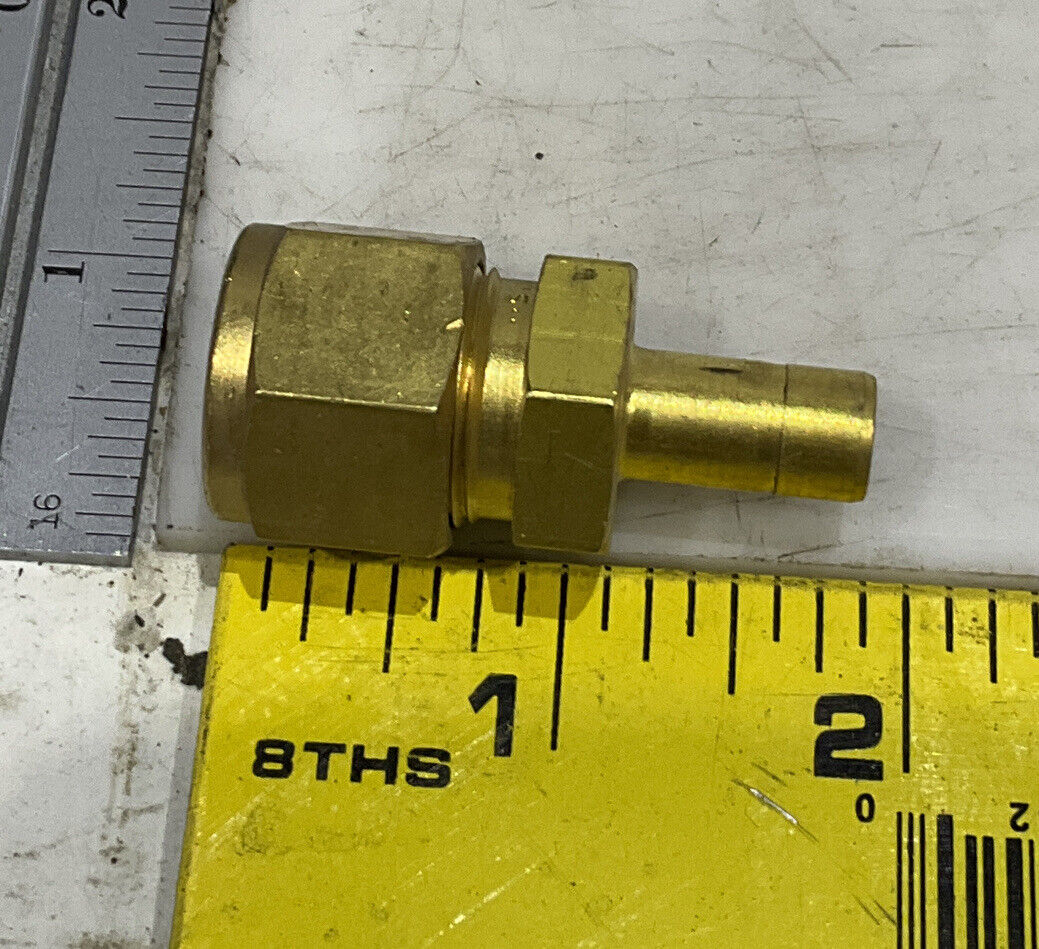 SWAGELOK B-810-R-6 FEMALE REDUCER LOT OF 10 476