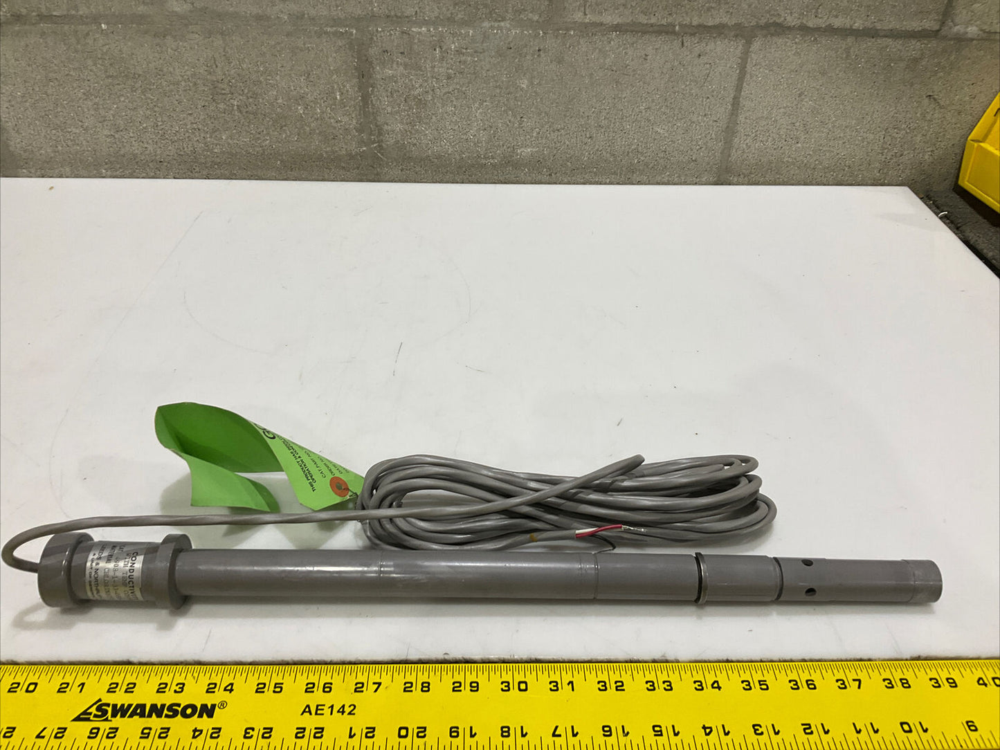 LEEDS & NORTHRUP 4908-1-33-088-20 CONDUCTIVITY CELL WITH TEMP COMPENSATOR 373