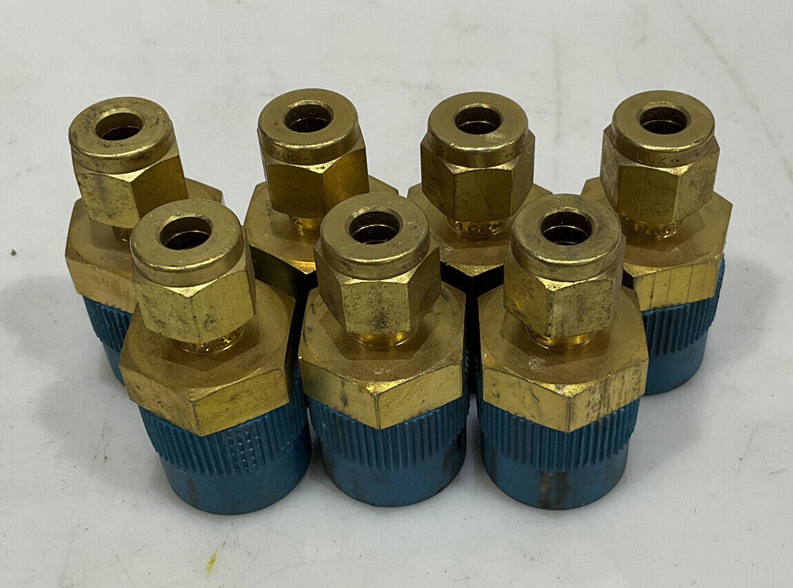 SWAGELOK B-810-6-4 UNION FITTING LOT OF 7 476