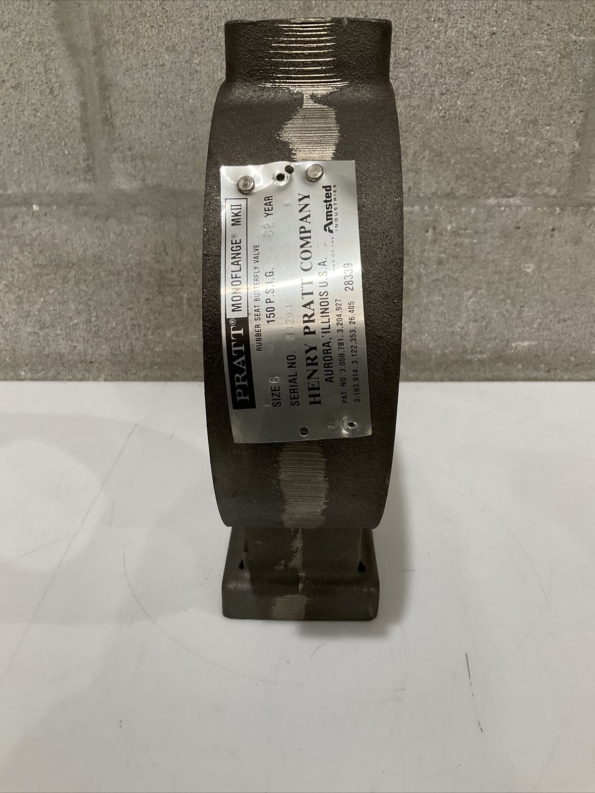 PRATT MKII MONOFLANGE RUBBER SEAT BUTTERFLY VALVE 150 PSIG SIZE 6" 373