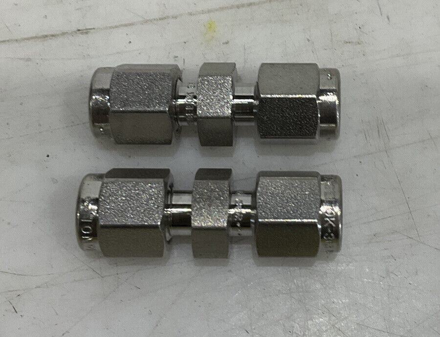 SWAGELOK SS-200-6 UNION CONNECTOR LOT OF 2 476