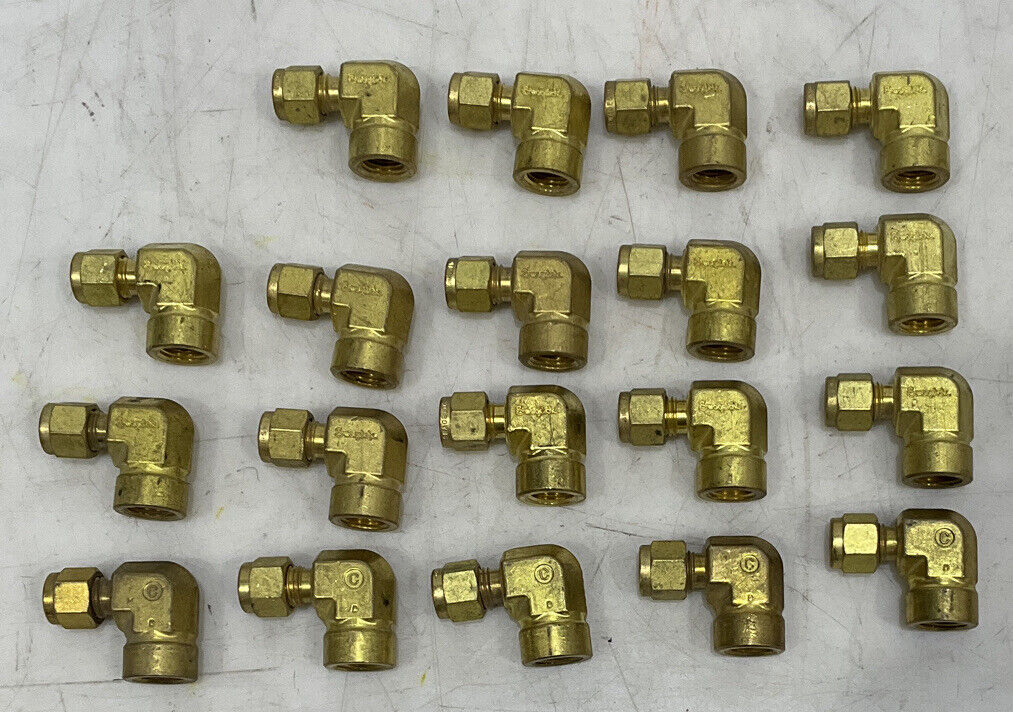 SWAGELOK B-400-8-8 FEMALE ELBOW LOT OF 19 476