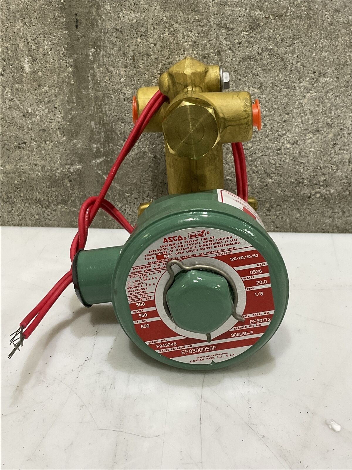 ASCO EF8300D55F SOLENOID VALVE 3-WAY 1/8 373