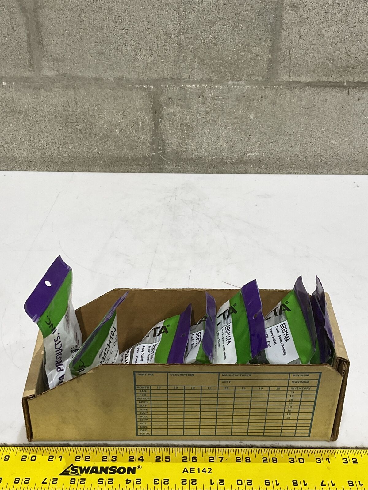 SELECTA SR67113A RELAY SOCKET 11PIN 10A 300V LOT OF 8 373