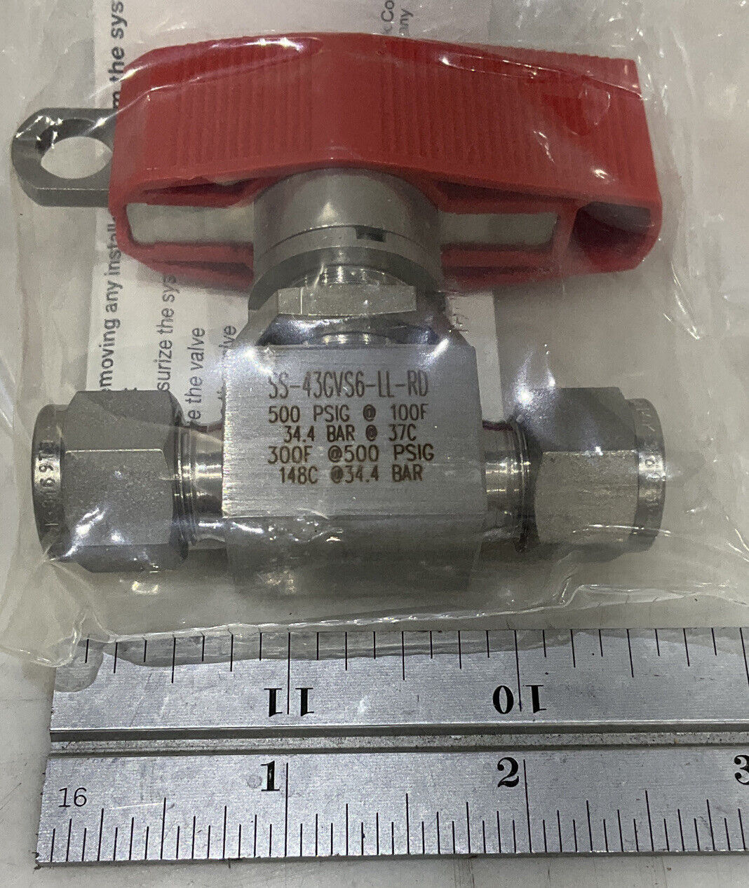 SWAGELOK SS-43GVS6-LL-RD BALL VALVE LOT OF 2 476