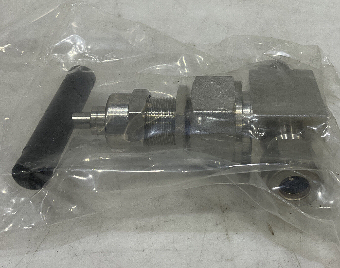 SWAGELOK SS-6NRS6-G VALVE 476