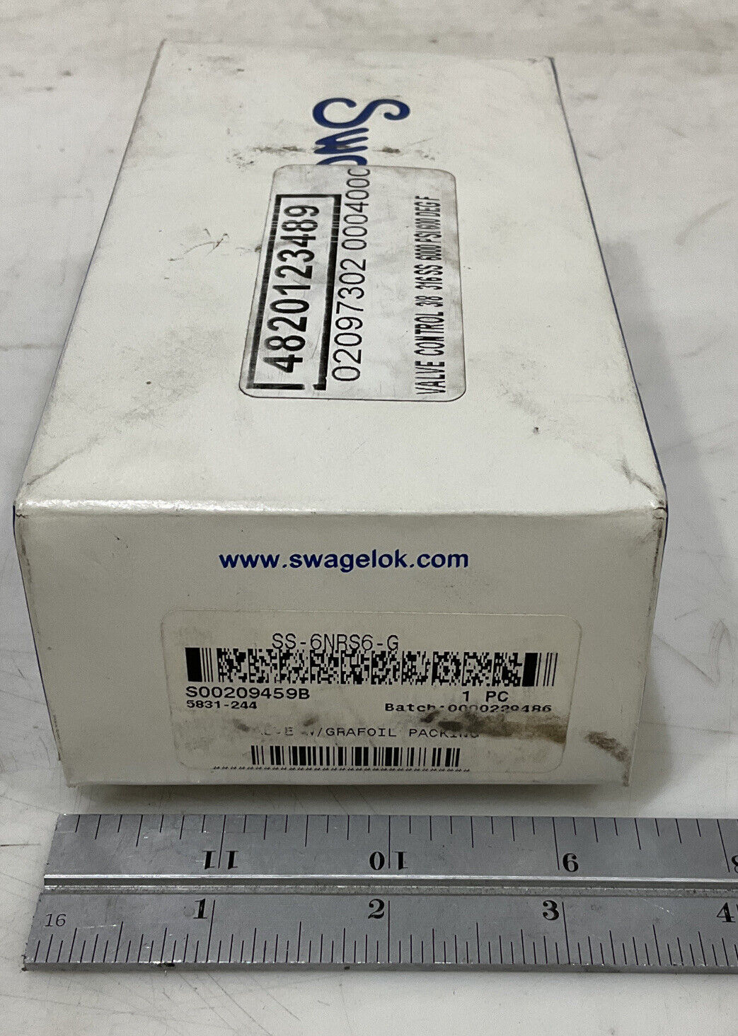 SWAGELOK SS-6NRS6-G VALVE 476