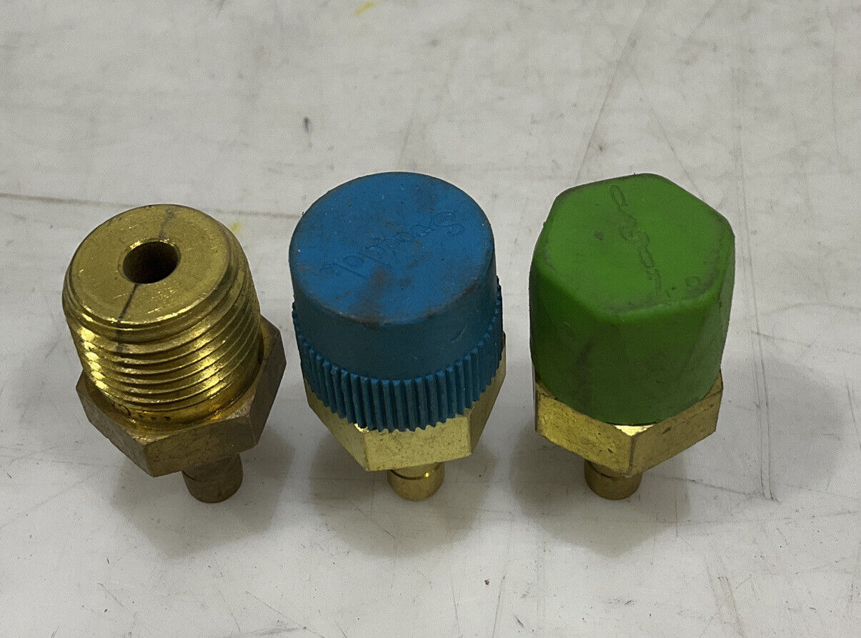 SWAGELOK B-300-R-3 FEMALE ADAPTER LOT OF 46 476