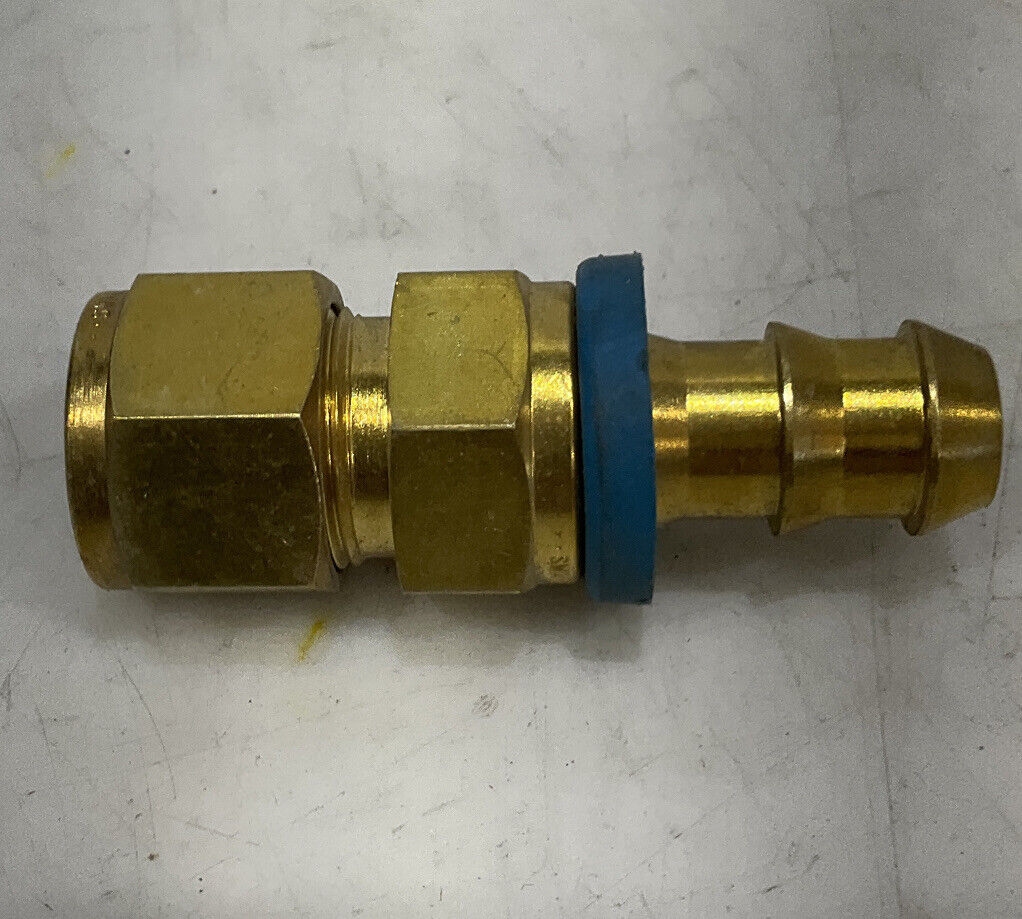 SWAGELOK B-PB8-SL8 PUSH ON HOSE FITTING LOT OF 68 476
