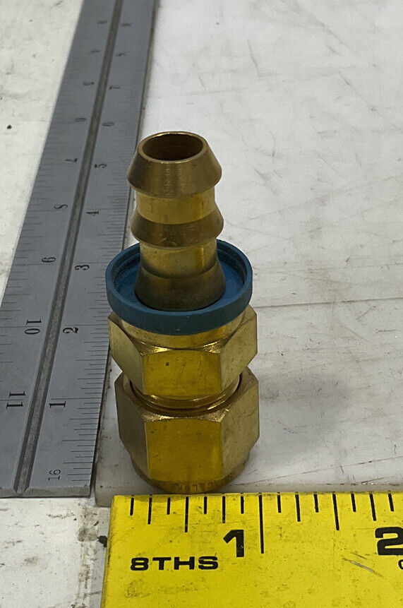 SWAGELOK B-PB8-SL8 PUSH ON HOSE FITTING LOT OF 68 476