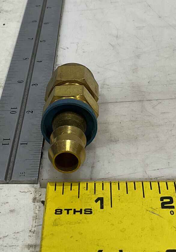 SWAGELOK B-PB8-SL8 PUSH ON HOSE FITTING LOT OF 68 476
