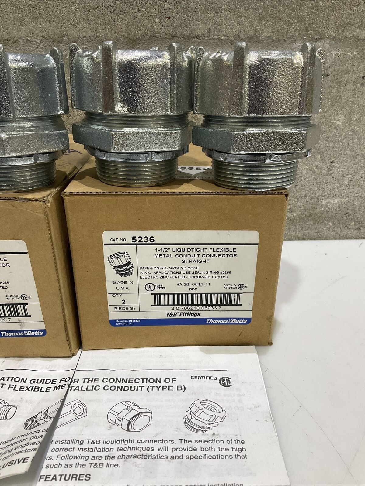 THOMAS & BETTS 5236 LIQUIDTIGHT FLEXIBLE METAL CONDUIT CONNECTOR LOT OF 4 373
