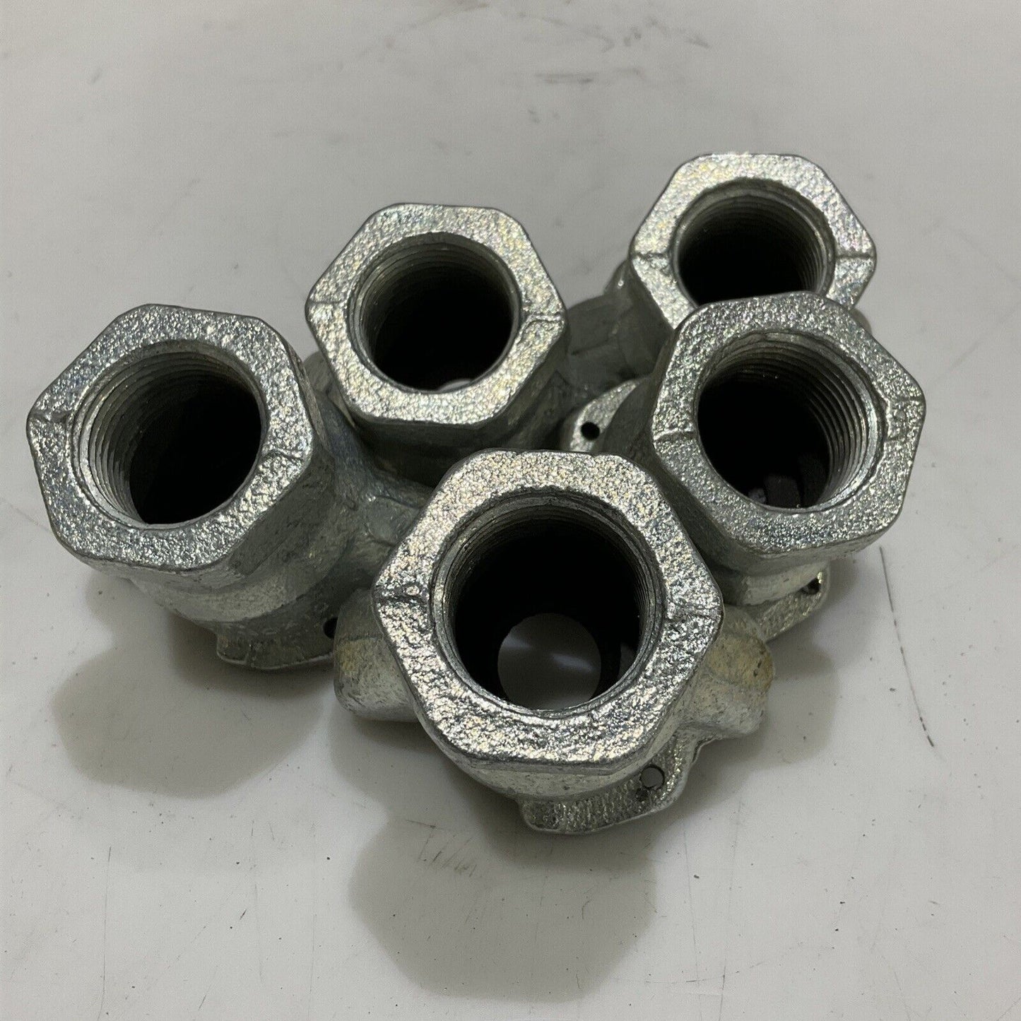 DIXON X-X24 MCMASTER CONDUIT FITTING COUPLING LOT OF 5 373