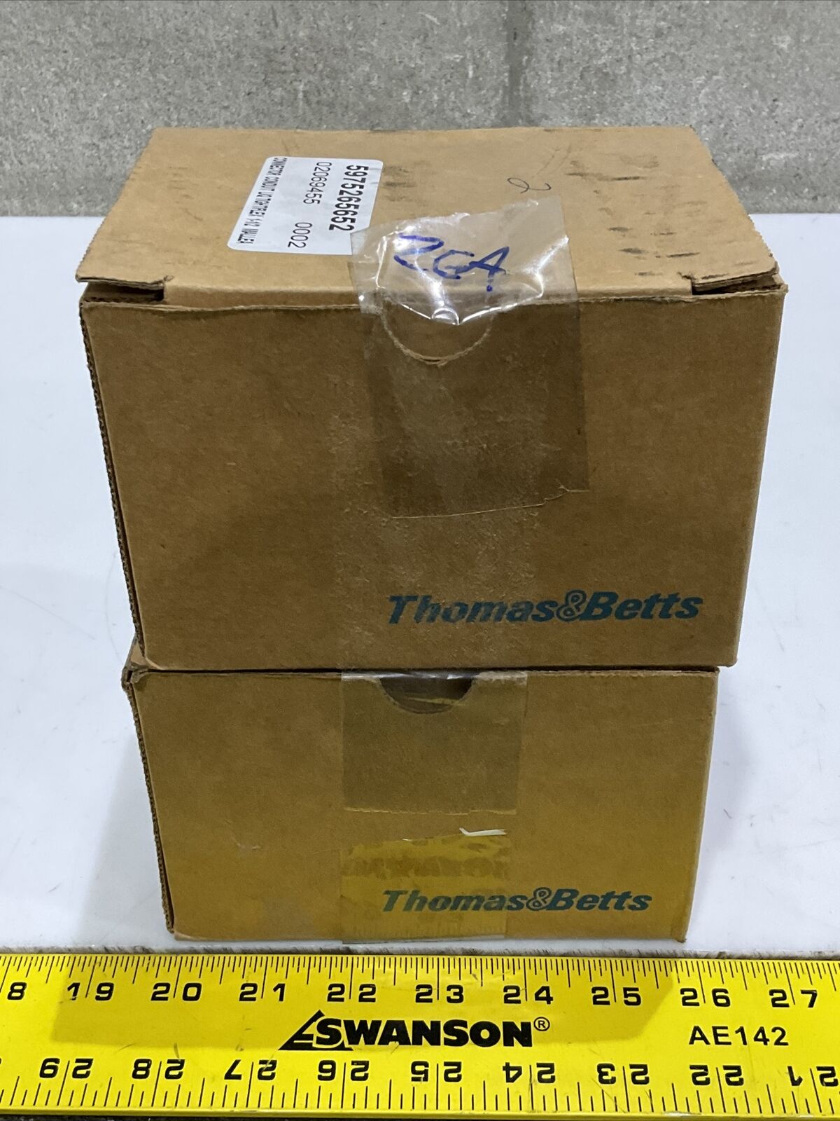 THOMAS & BETTS 5236 LIQUIDTIGHT FLEXIBLE METAL CONDUIT CONNECTOR LOT OF 4 373