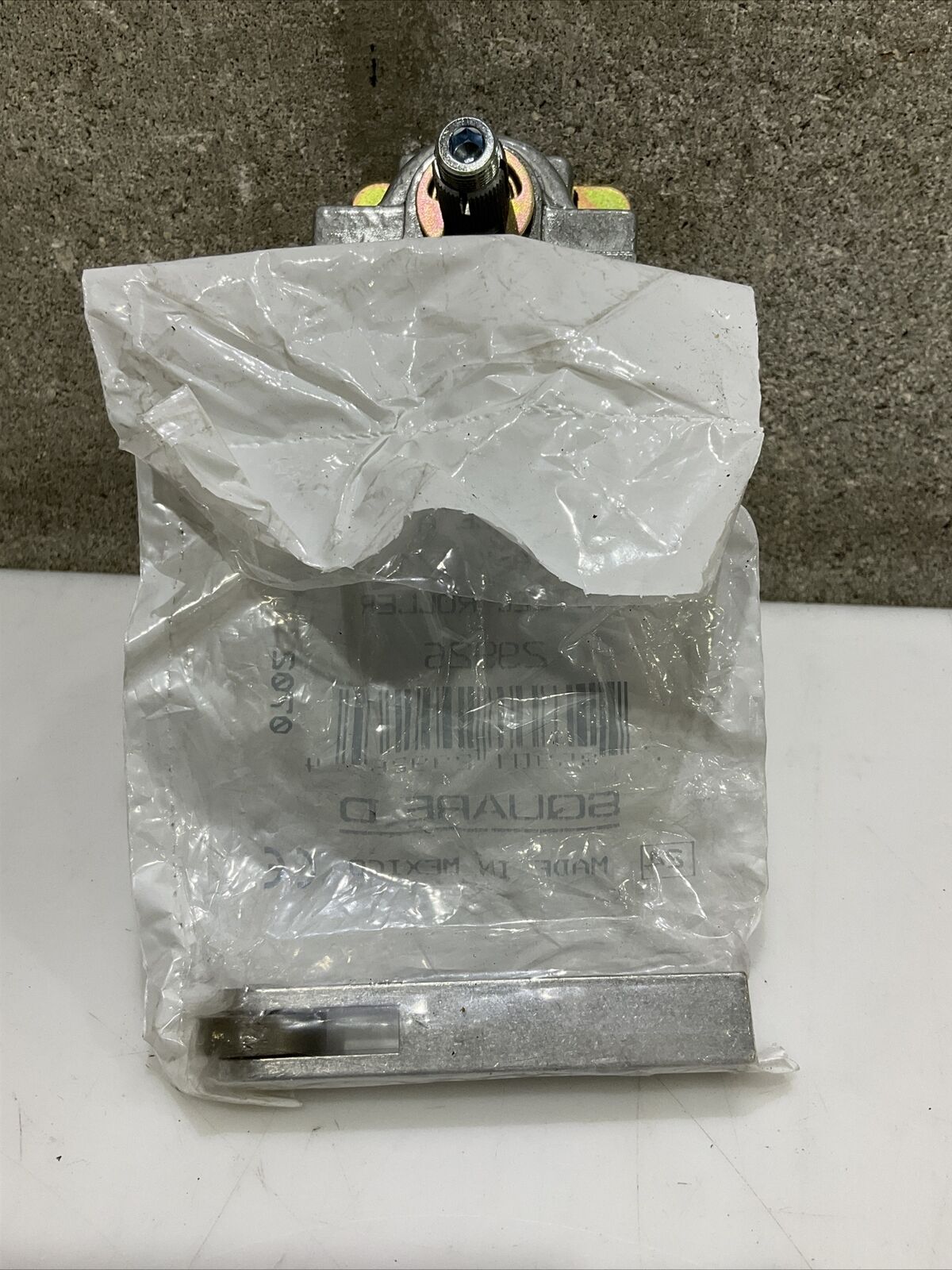 SQUARE D L100WTL1M13 LIMIT SWITCH 600V 373