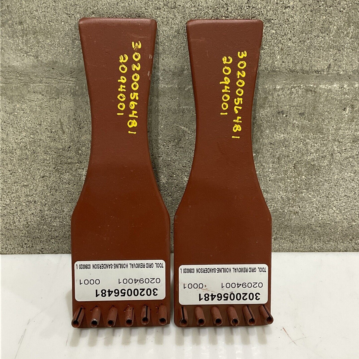 KOMLINE SANDERSON 0390020 TOOL GRID REMOVAL LOT OF 2 373