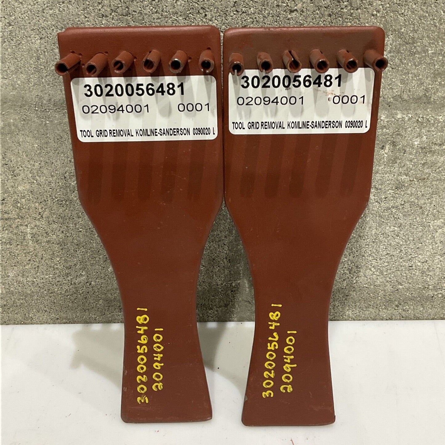 KOMLINE SANDERSON 0390020 TOOL GRID REMOVAL LOT OF 2 373