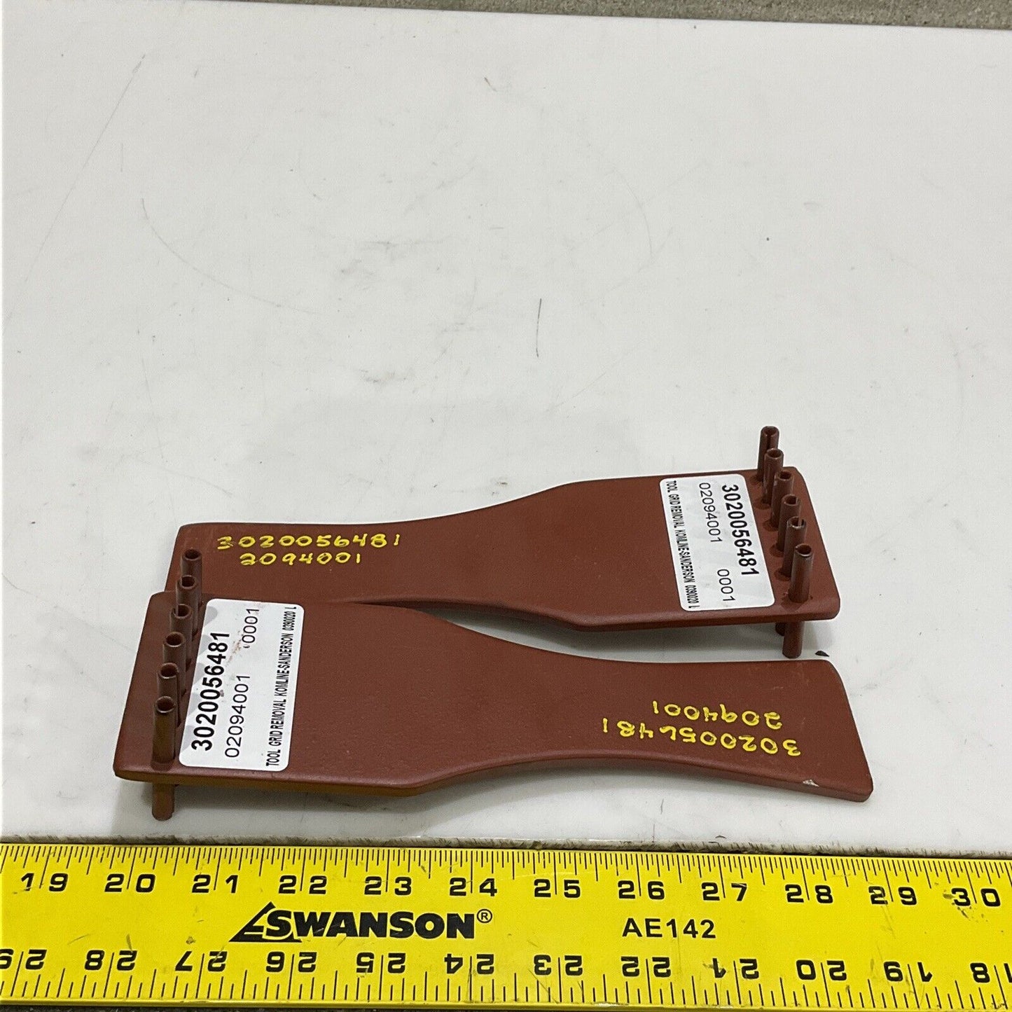 KOMLINE SANDERSON 0390020 TOOL GRID REMOVAL LOT OF 2 373