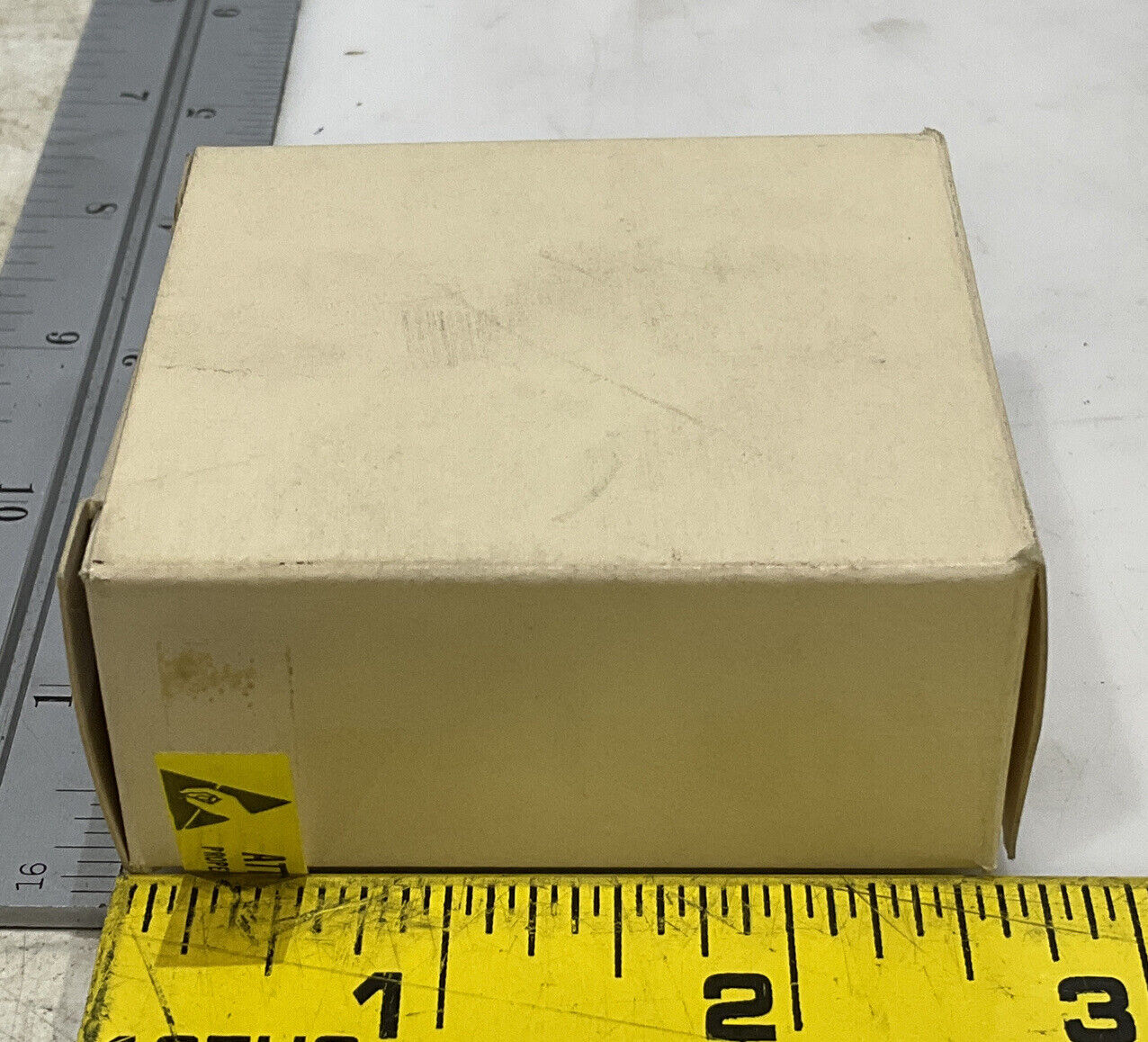 ANALOG DEVICES AD537JH LOT OF 2 373