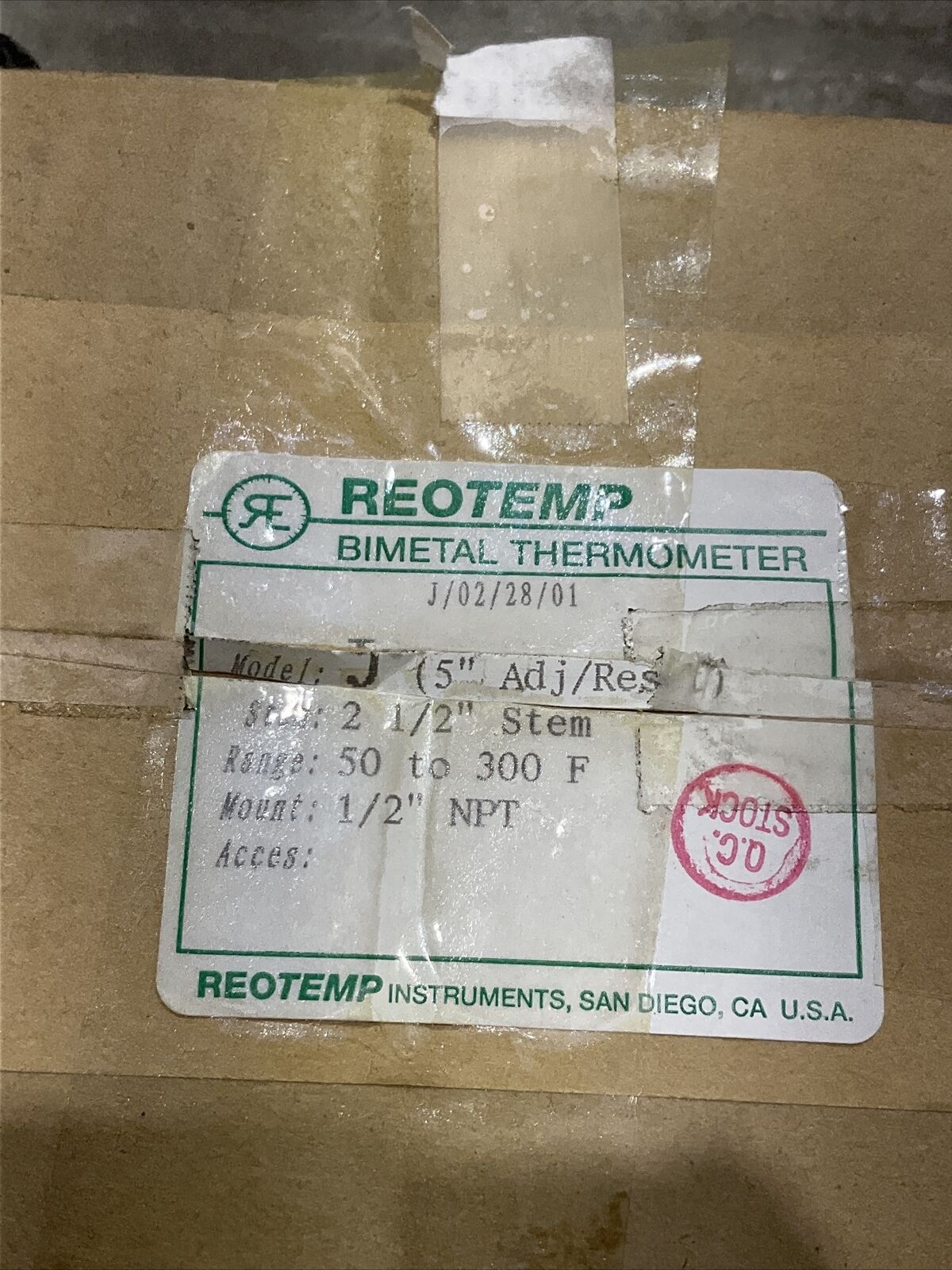REOTEMP J BIMETAL THERMOMETER 2.5” STEM 5” ADJ RESET 50-300 F 1/2” NPT 373