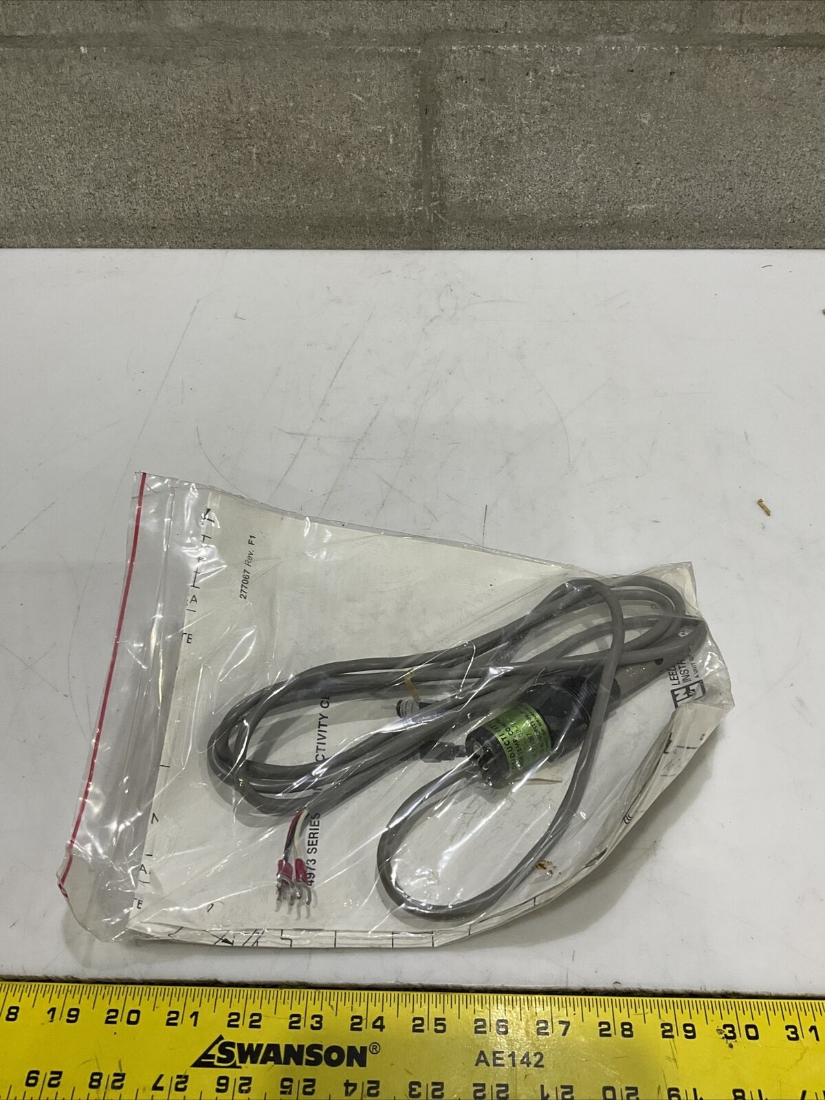 LEEDS & NORTHRUP 4973-01-202-7-000 CONDUCTIVITY CELL SERIES 4973 373