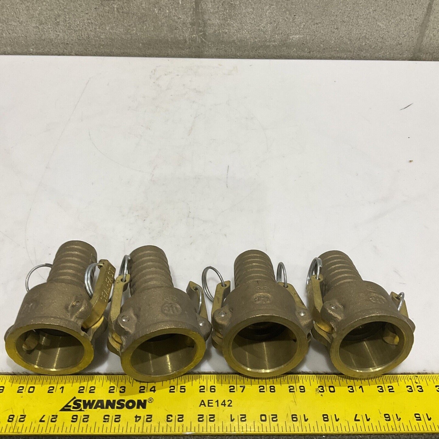 DIXON VALVE BC-150 HOSE COUPLER 1 1/2” LOT OF 4 SPM