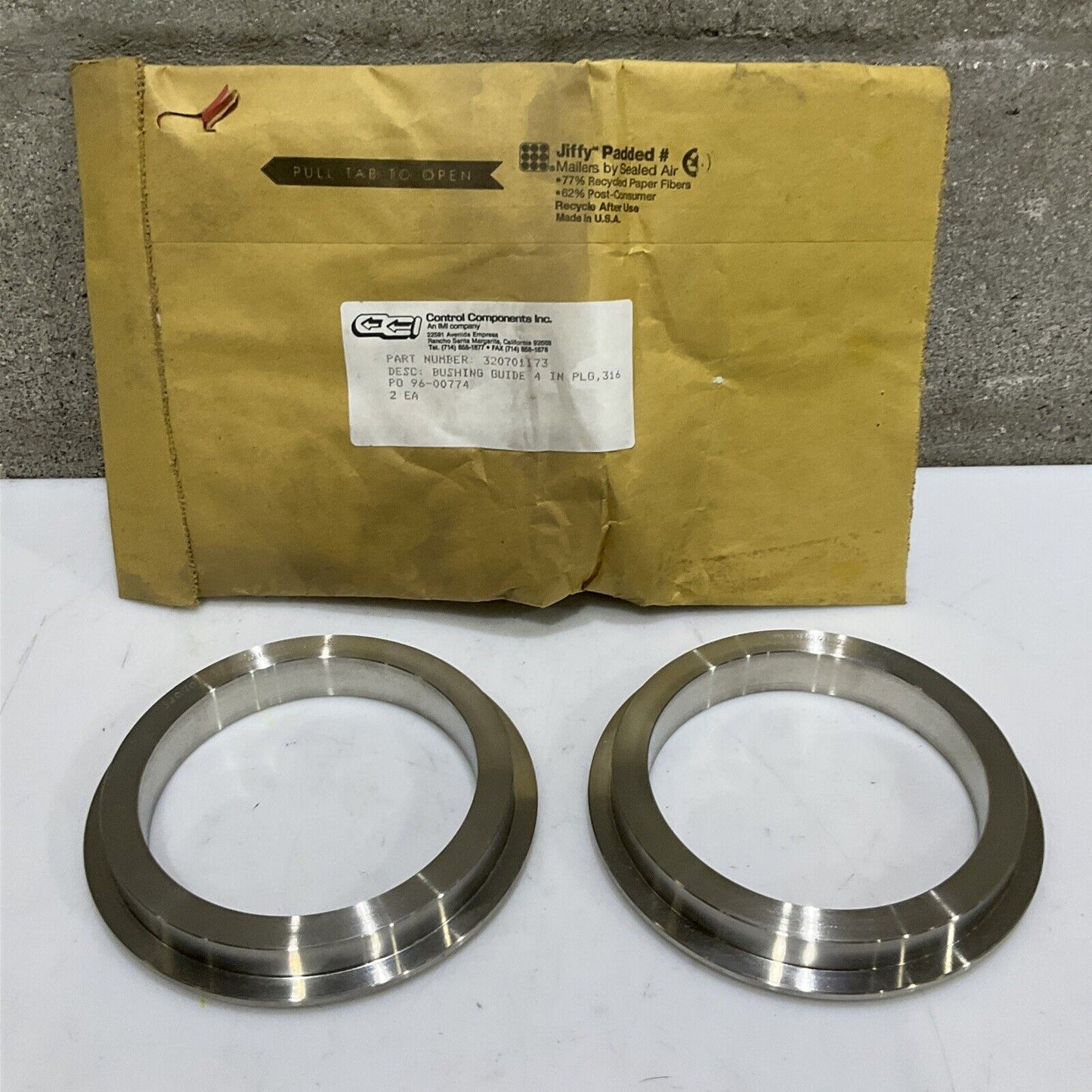 CCI 320701173 BUSHING GUIDE 4” LOT OF 2 373