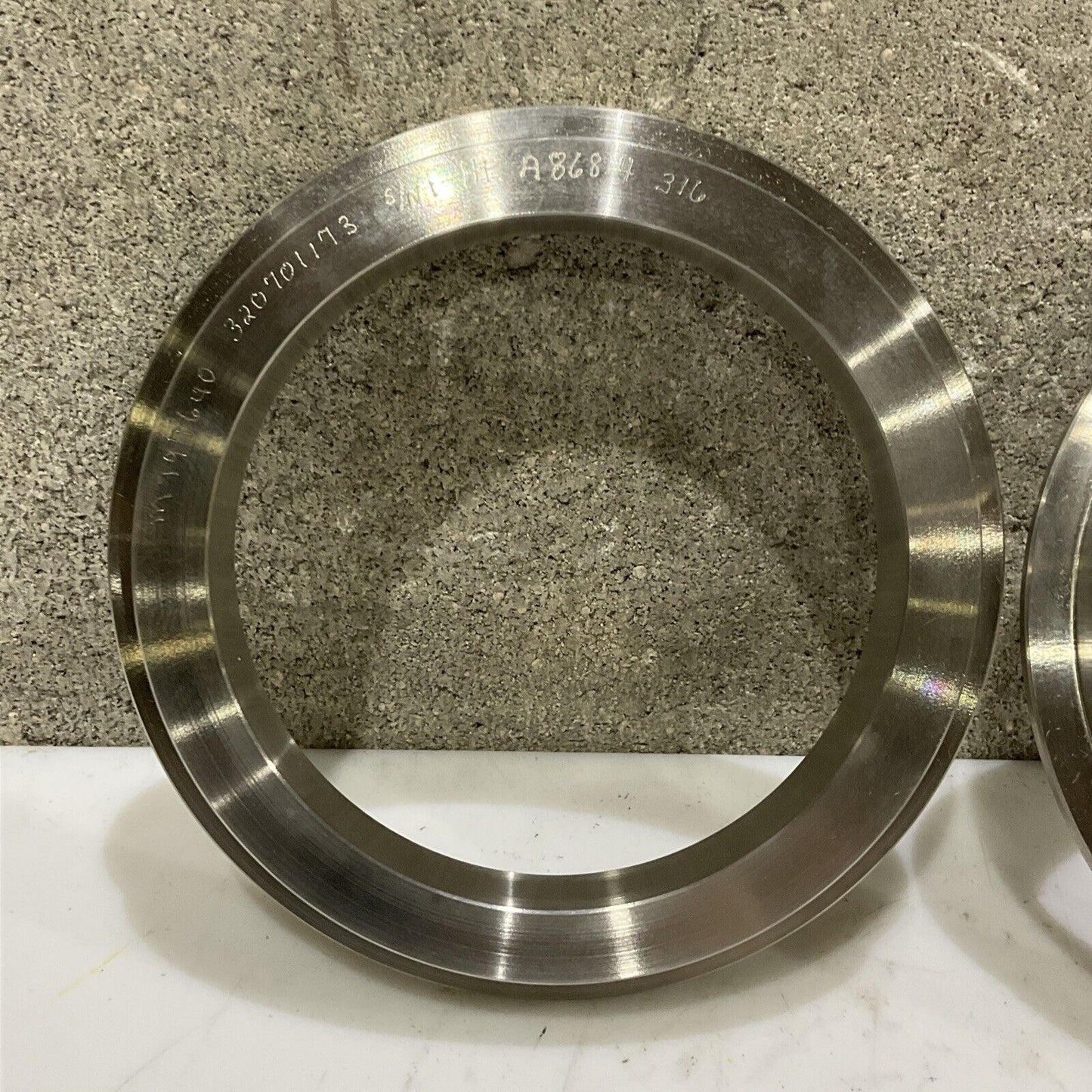 CCI 320701173 BUSHING GUIDE 4” LOT OF 2 373