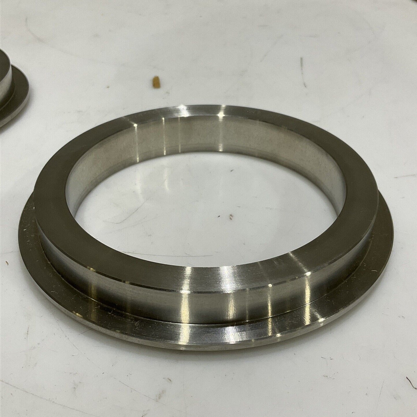 CCI 320701173 BUSHING GUIDE 4” LOT OF 2 373