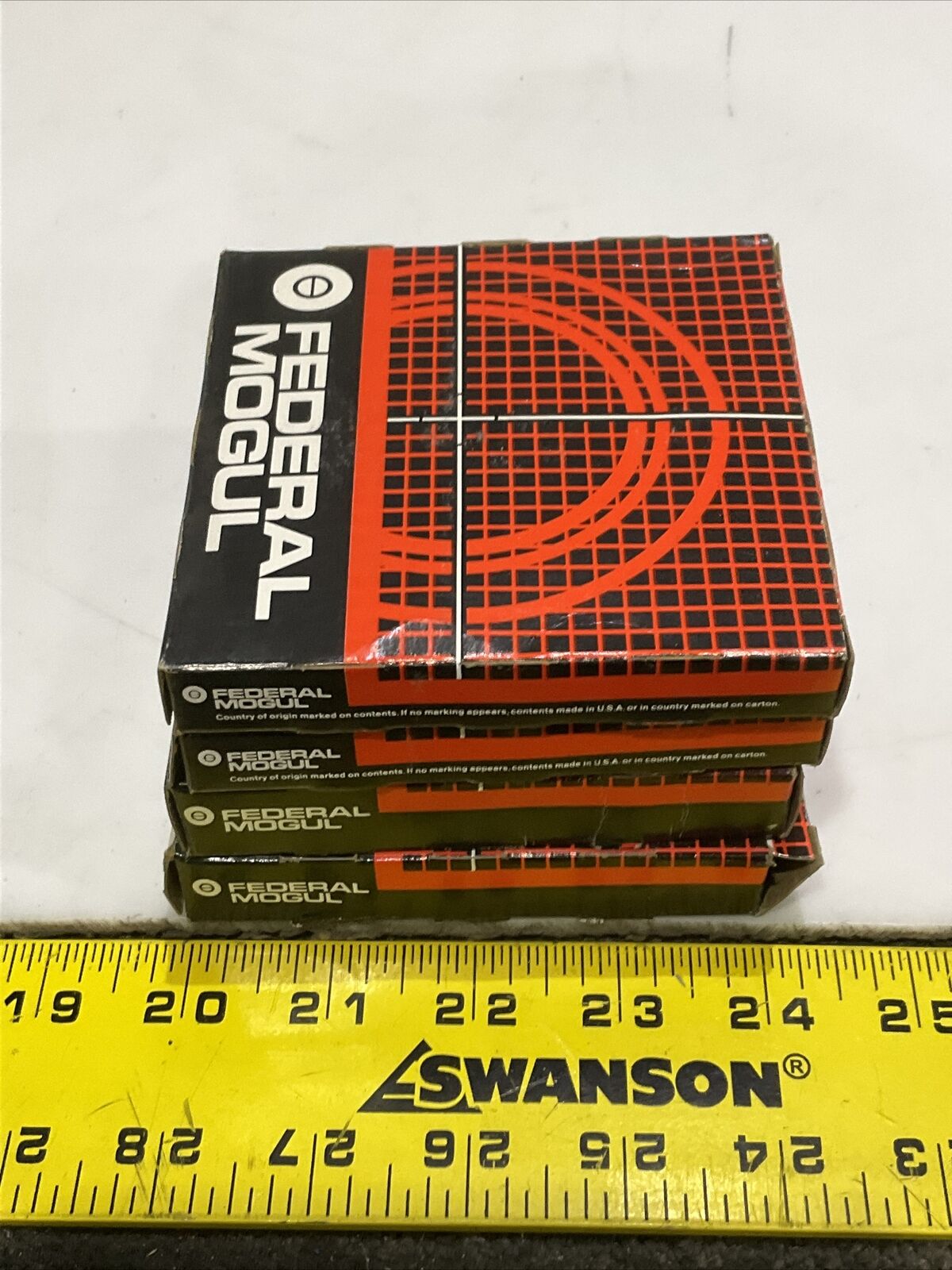 FEDERAL MOGUL 413246 OIL SEAL 2.375 X 3.251 X .375 LOT OF 4 373