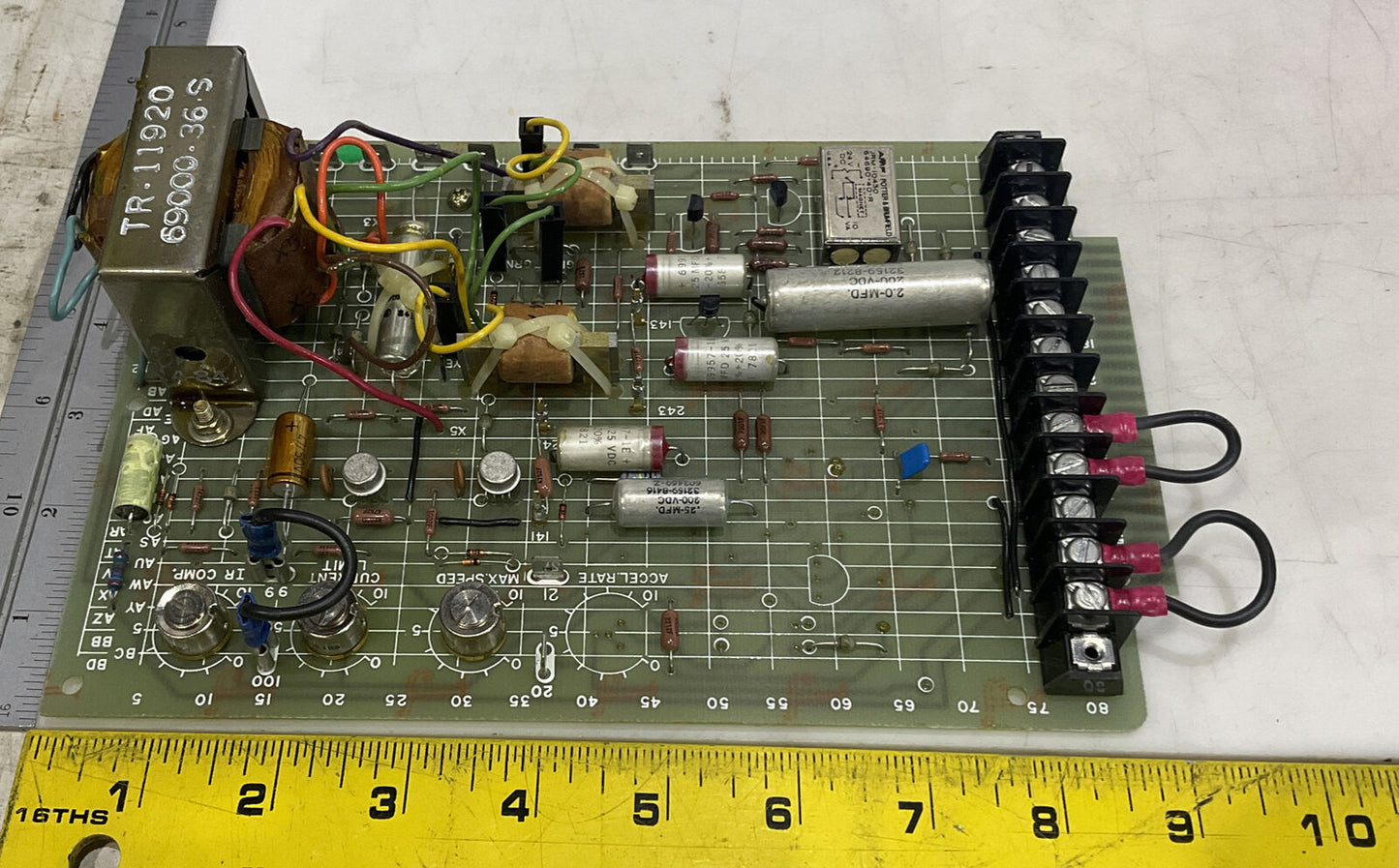 RELIANCE ELECTRIC 0-51381-13 PRINTED CIRCUIT CONTROLLER CARD 39C 373
