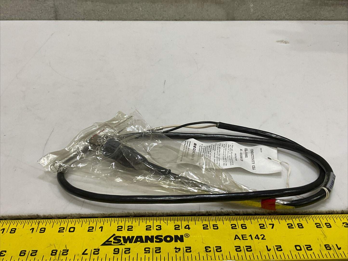 BECKMAN 8501200 CEL-D 002 K-0.0200/CM CONDUCTIVITY CELL 373