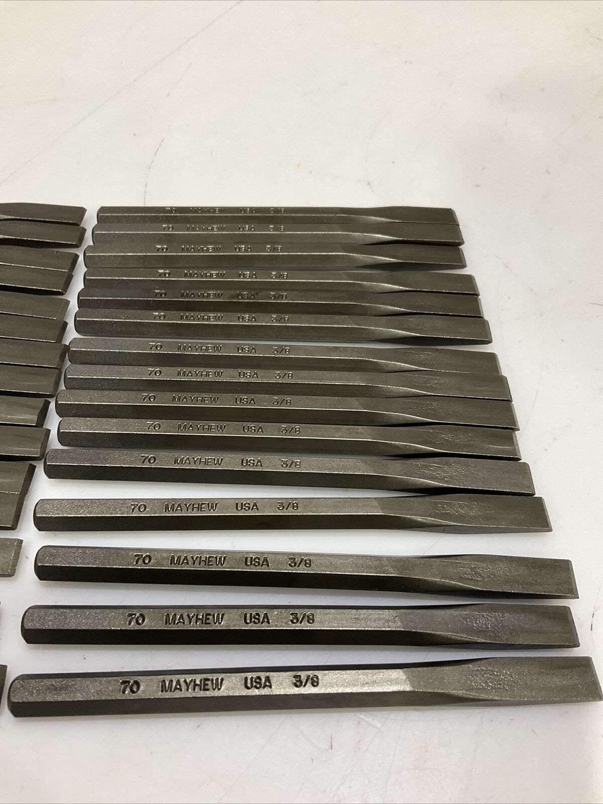MAYHEW 70202 COLD CHISEL 70 LB 3/8” LOT OF 30 373
