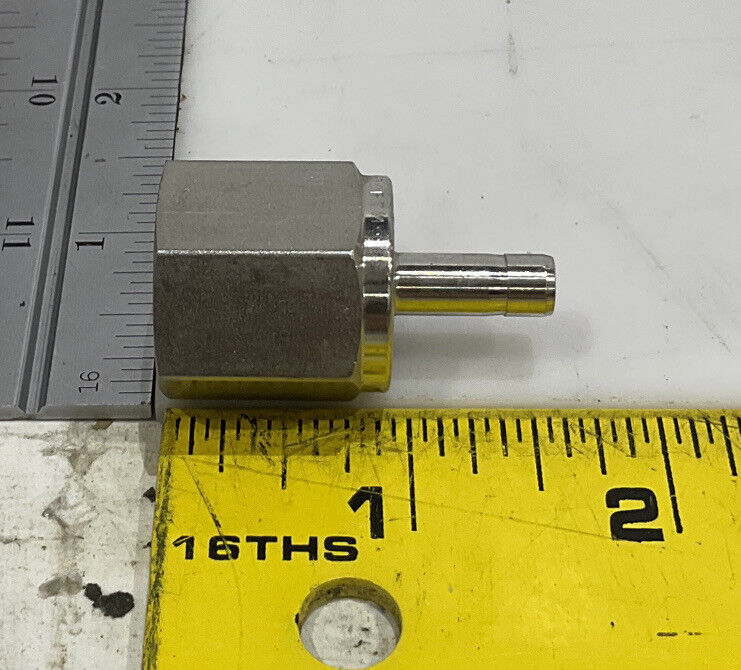 SWAGELOK SS-2-TA-7-8 FEMALE ADAPTER LOT OF 8 476