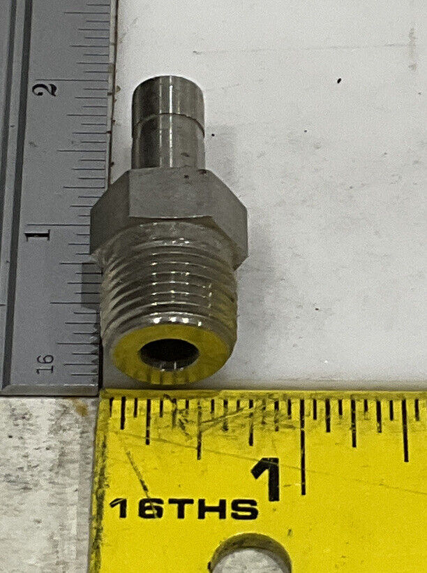 SWAGELOK SS-810-R-6 MALE FITTING LOT OF 13 476