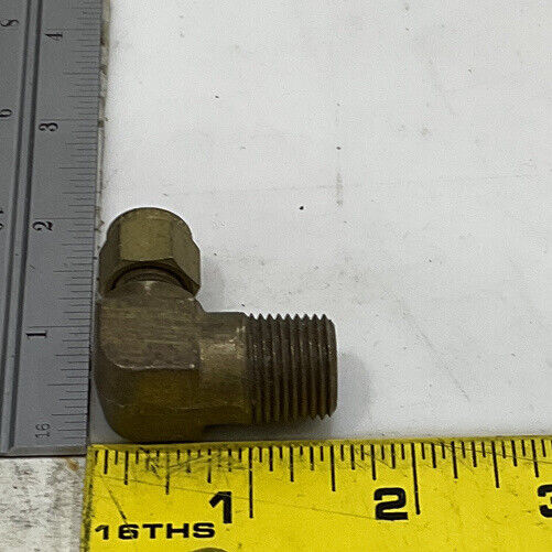 SWAGELOK B-400-2-6 MALE ELBOW LOT OF 38 476