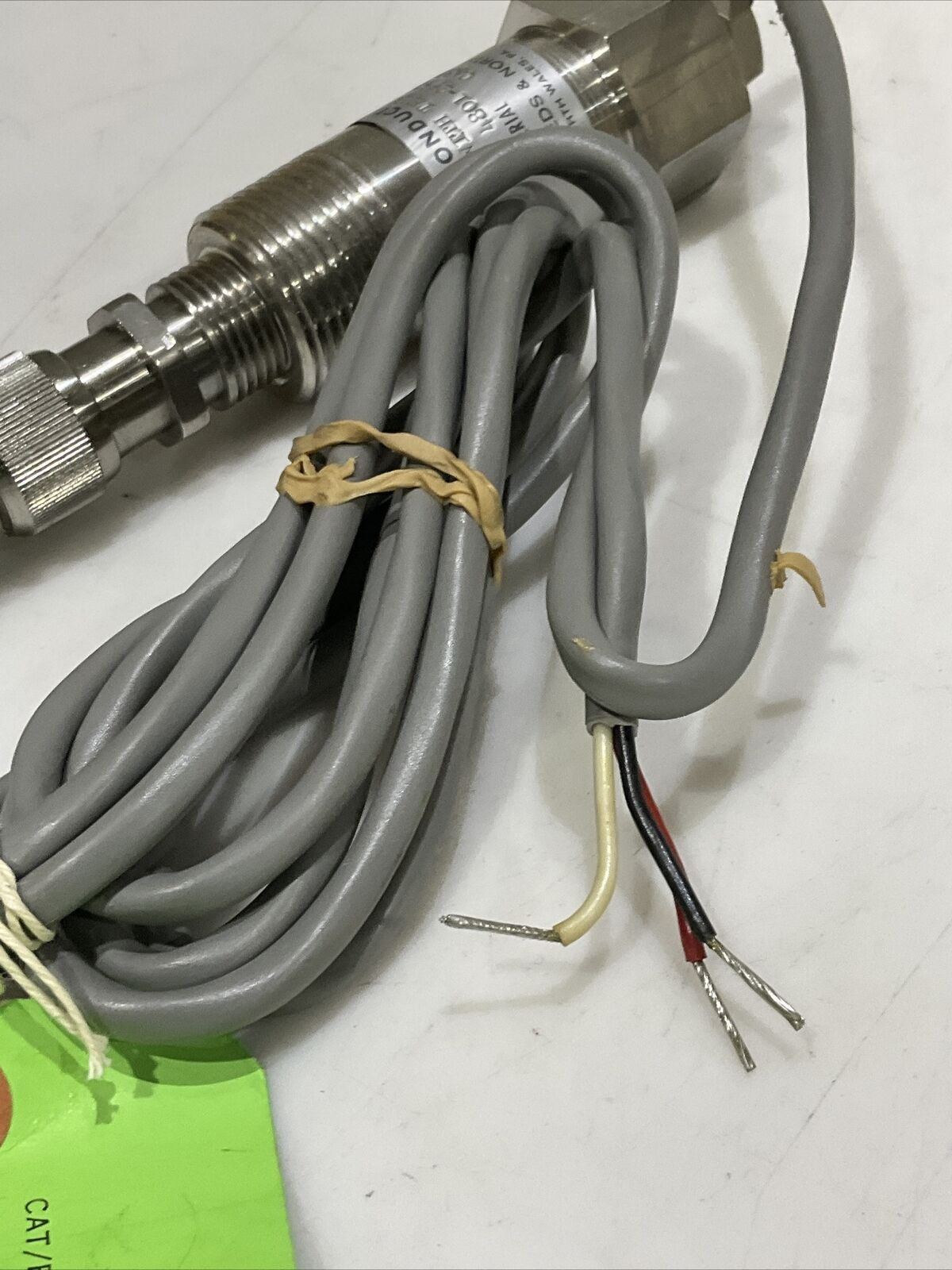 LEEDS & NORTHRUP 4801-25-11-073 CONDUCTIVITY CELL WITH TEMP COMPENSATOR 373