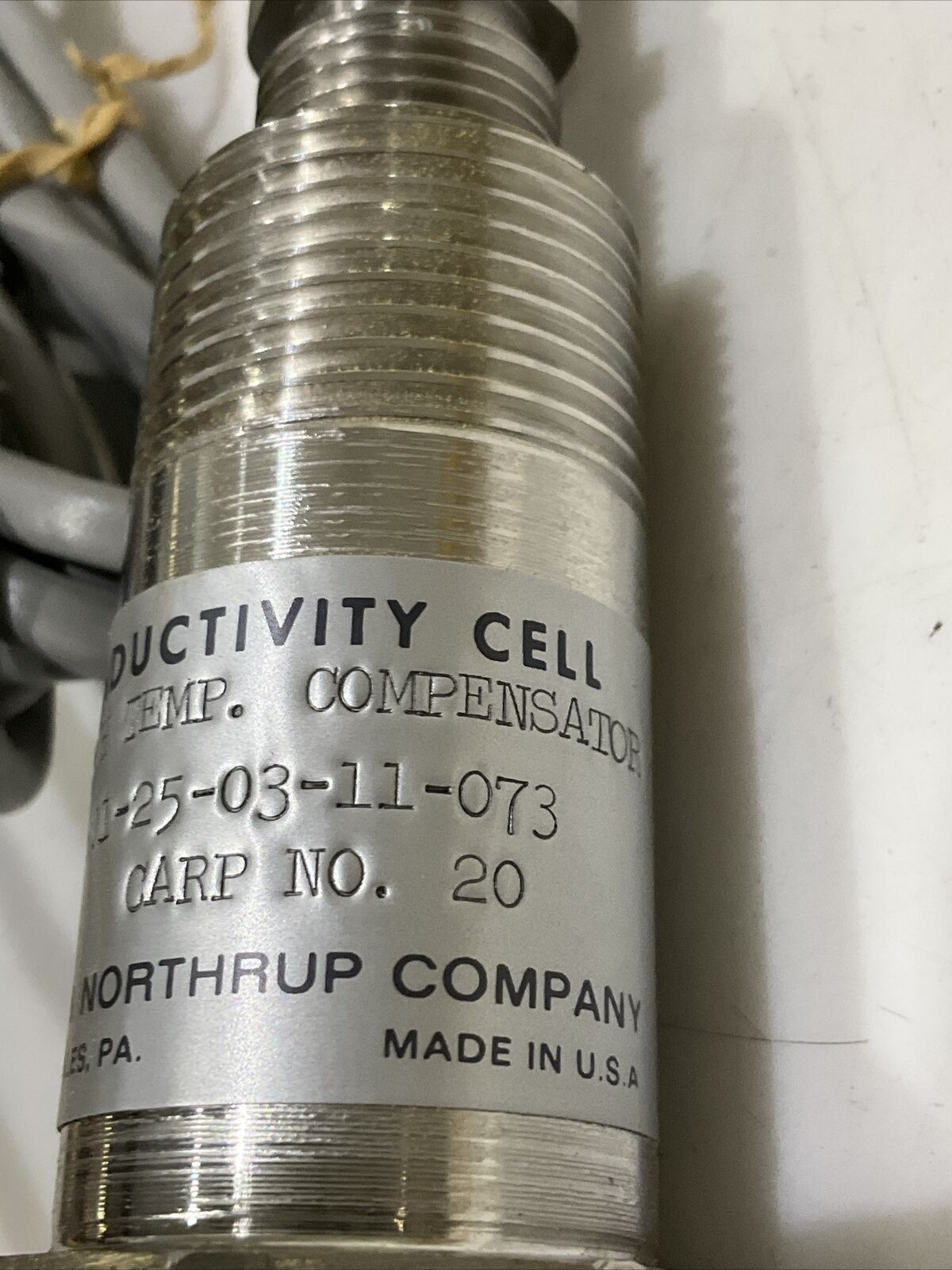 LEEDS & NORTHRUP 4801-25-11-073 CONDUCTIVITY CELL WITH TEMP COMPENSATOR 373