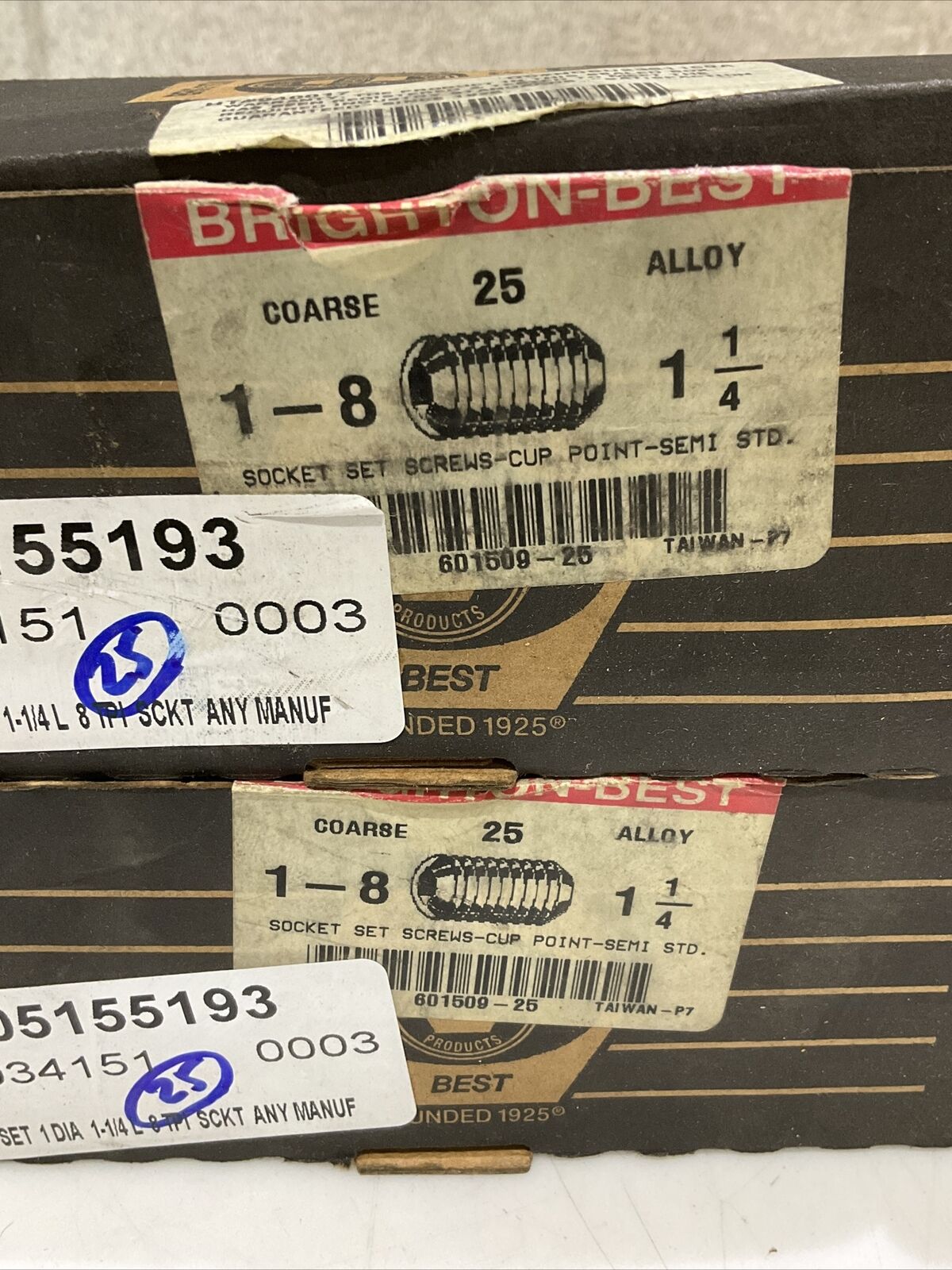 BRIGHTON 1-8 8 TPI 1” X 1.25” SOCKET SCREW SET ALLOY LOT OF 100 373