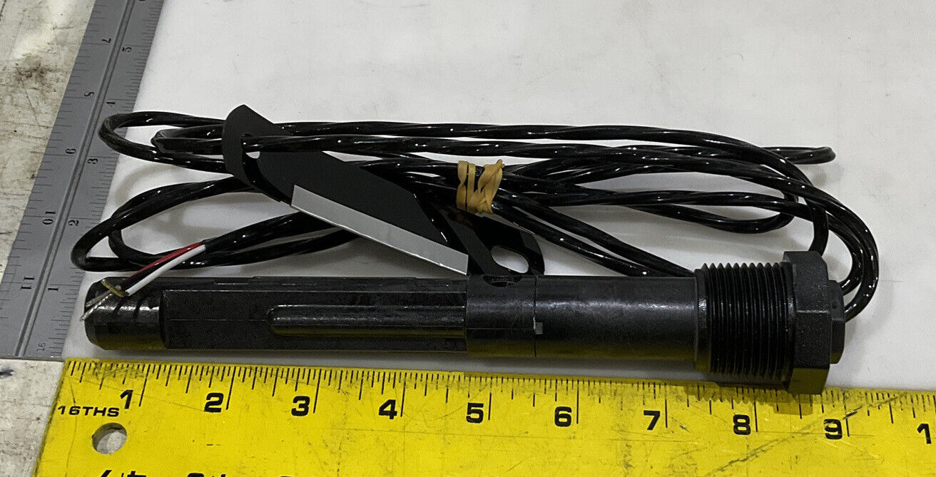 LEEDS AND NORTHRUP 4905-25-33-073-7 CONDUCTIVITY CELL 373