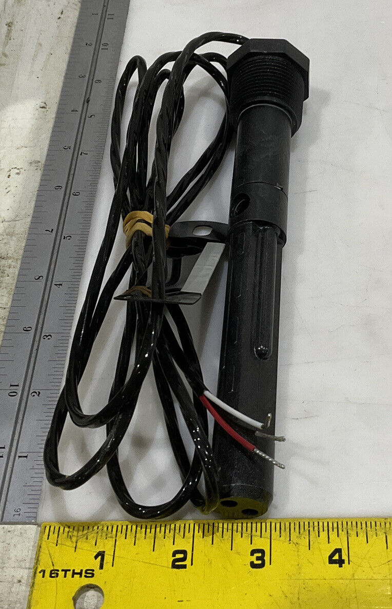LEEDS AND NORTHRUP 4905-25-33-073-7 CONDUCTIVITY CELL 373