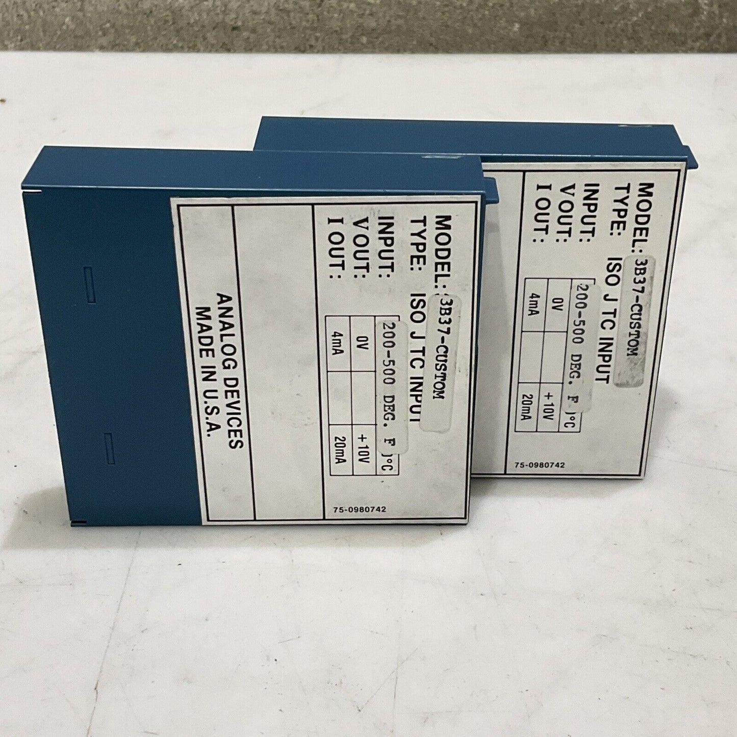 ANALOG DEVICES 3B37-CUSTOM ISOLATED TC INPUT 200-500 DEGREE F LOT OF 2 373