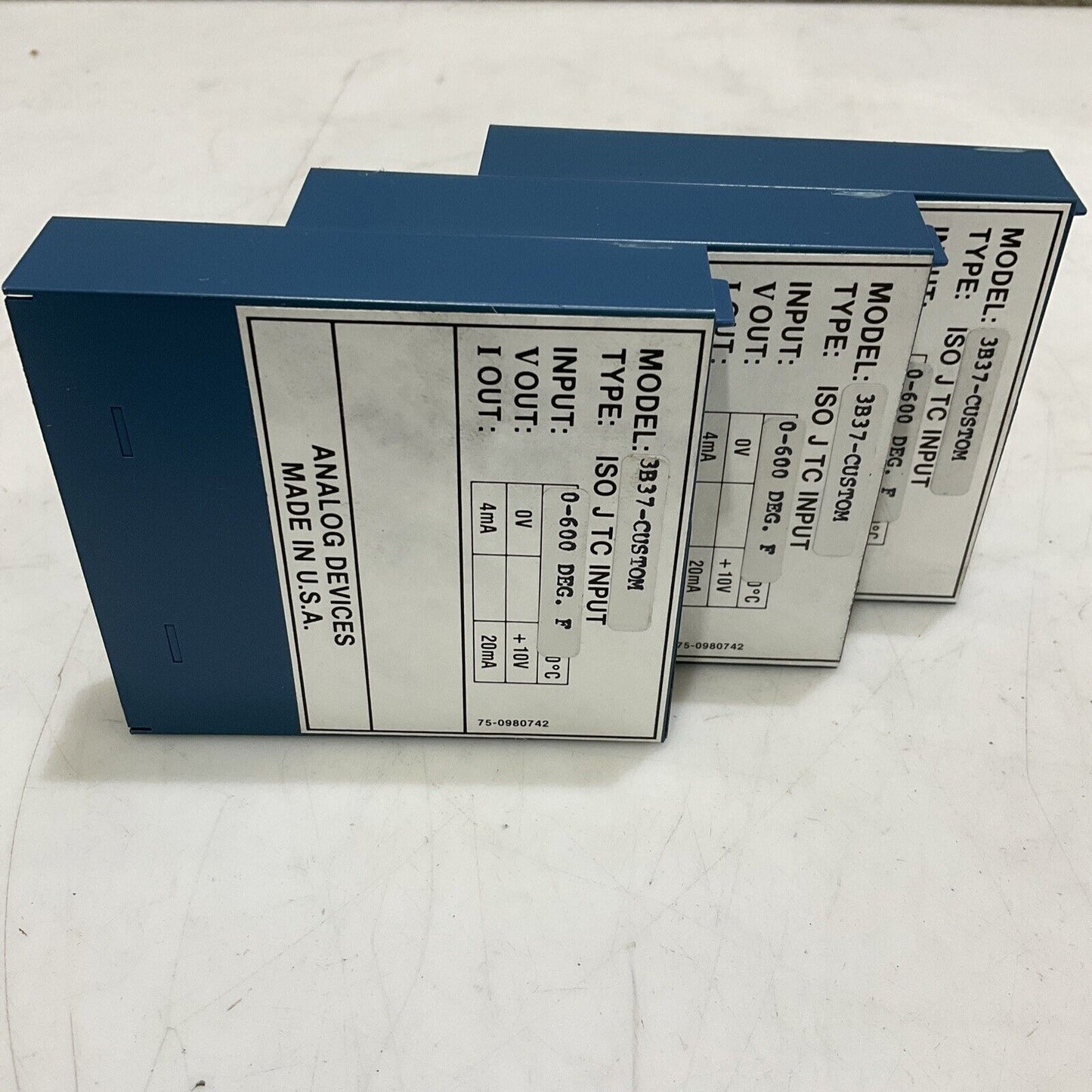 ANALOG DEVICES 3B37-CUSTOM ISOLATED TC INPUT 0-600 DEGREE F LOT OF 3 373