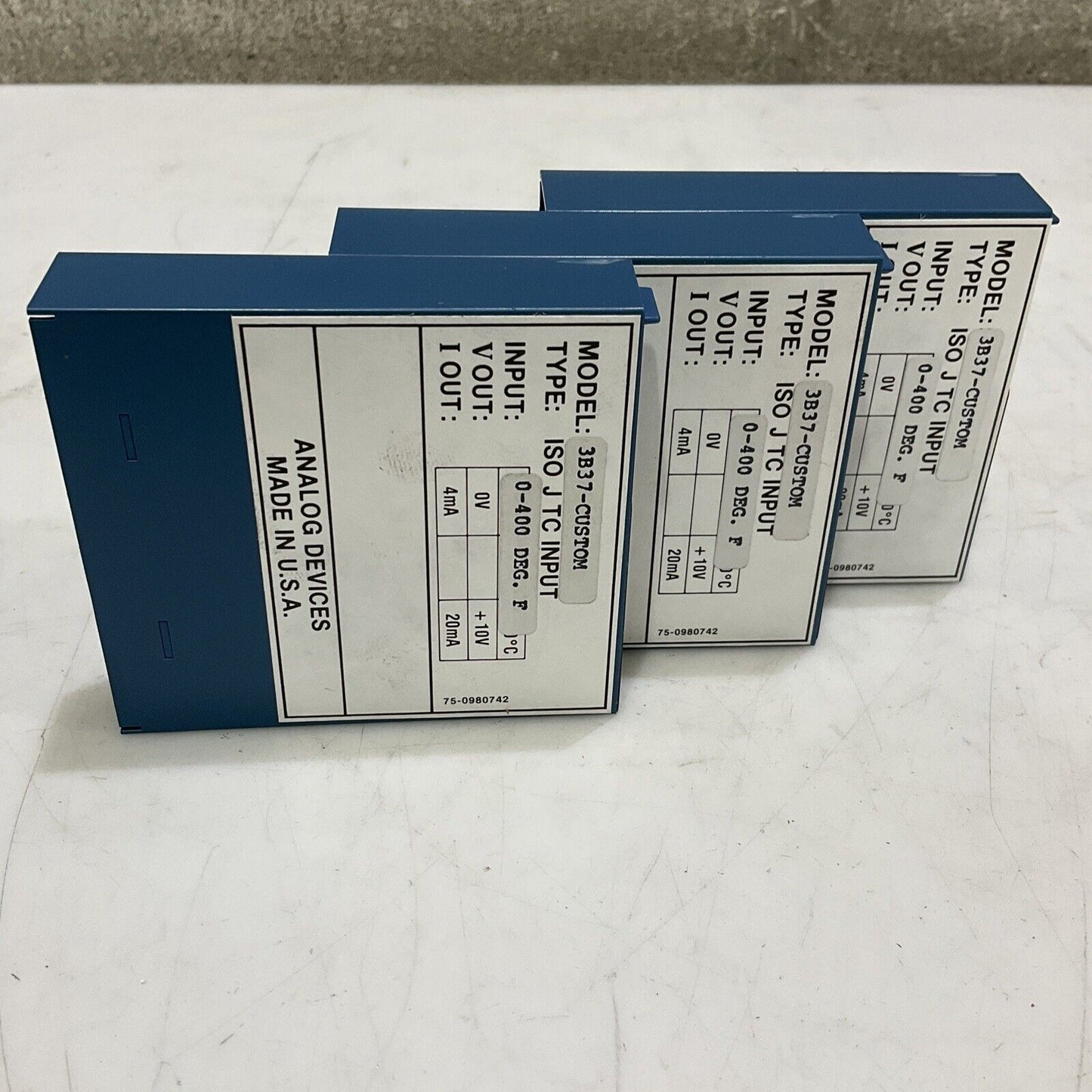 ANALOG DEVICES 3B37-CUSTOM ISOLATED TC INPUT 0-400 DEGREE F LOT OF 3 373
