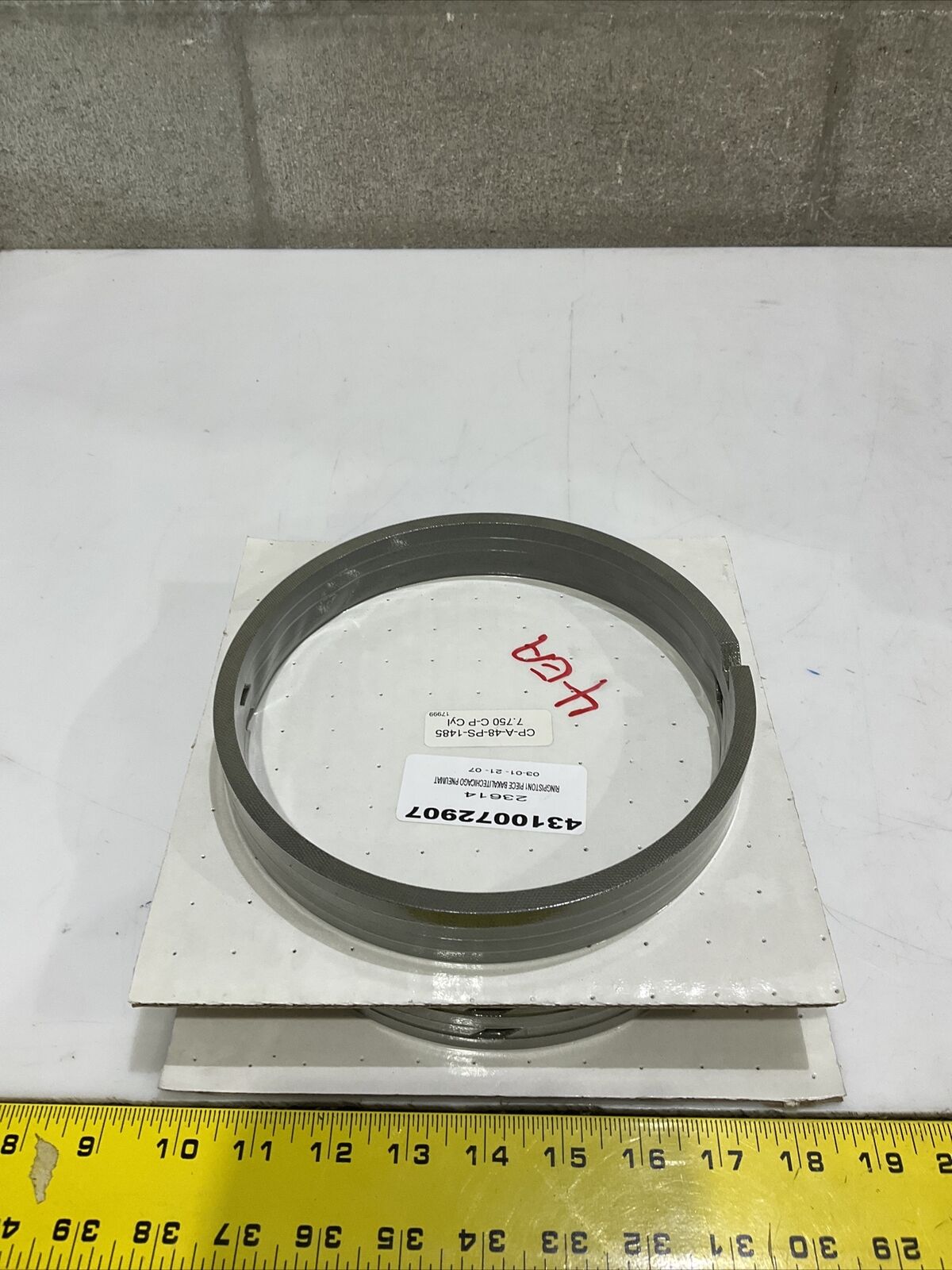 BAKALITE CHICAGO PNEUMATIC CP-A-48-PS-1485 7.750 C-O PISTON RING LOT OF 8 373