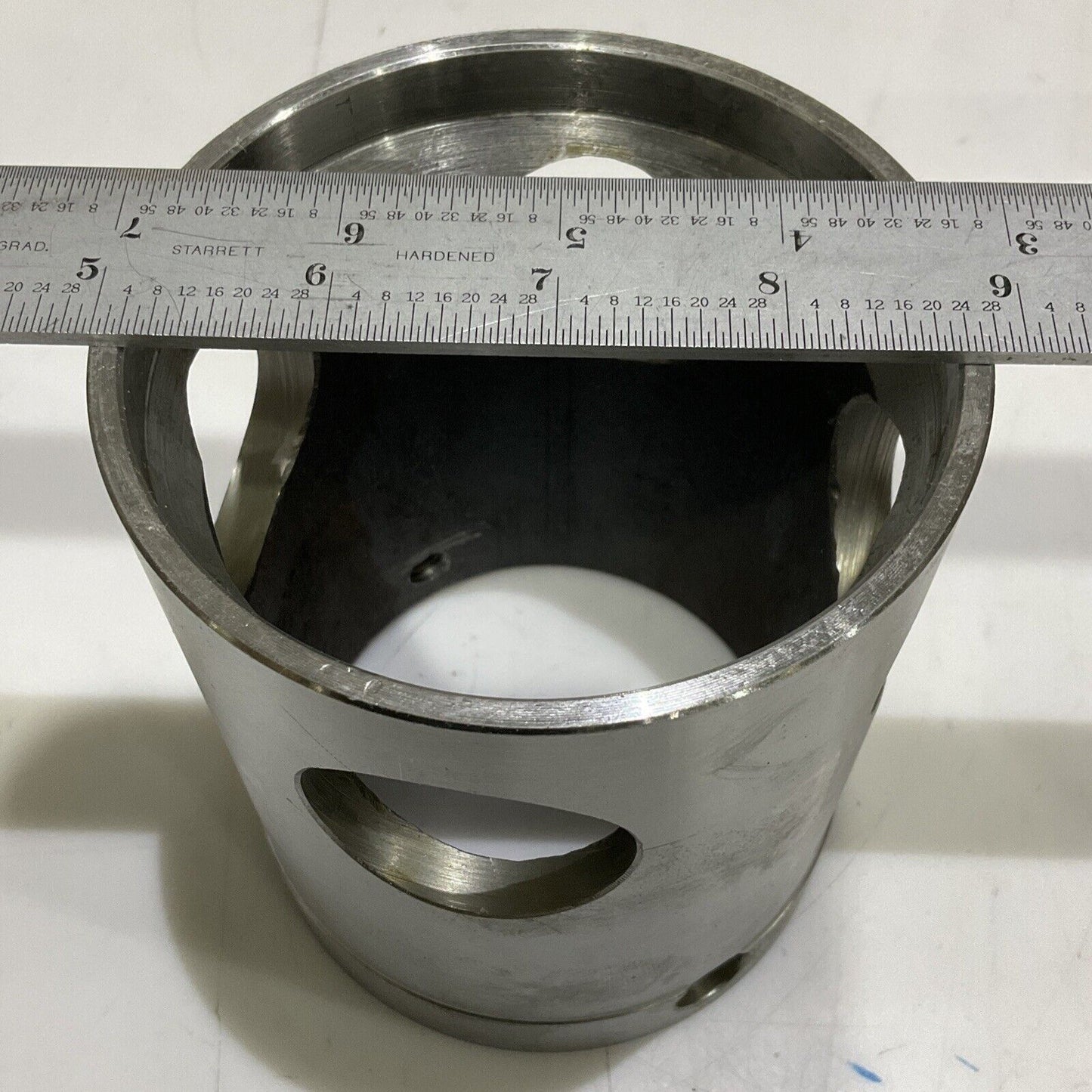 CHICAGO PNEUMATIC 4-01-30045 W-6834 SOOT BLOWER COMPRESSOR HOLDER 4 HOLE 373