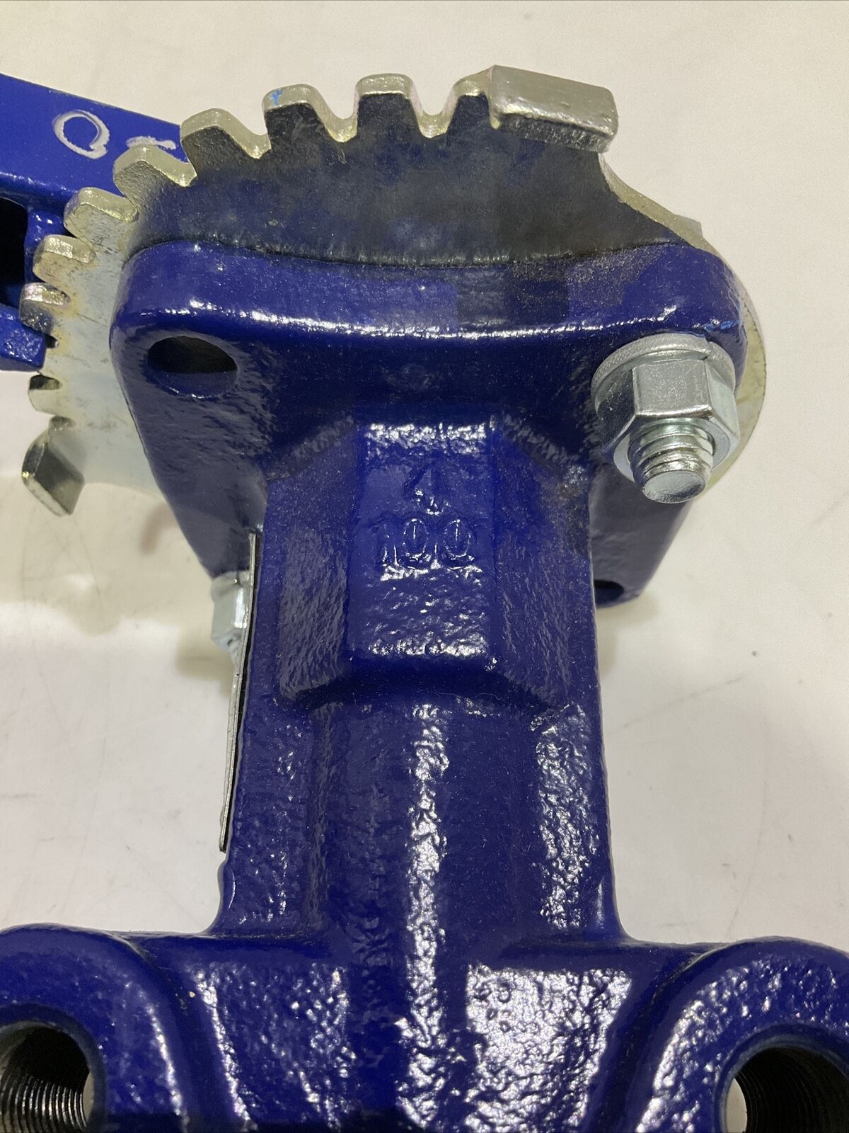 KEYSTONE GRL 4D11EA1KB0 166170 N07C BUTTERFLY VALVE LUG WITH LEVER 4” 373